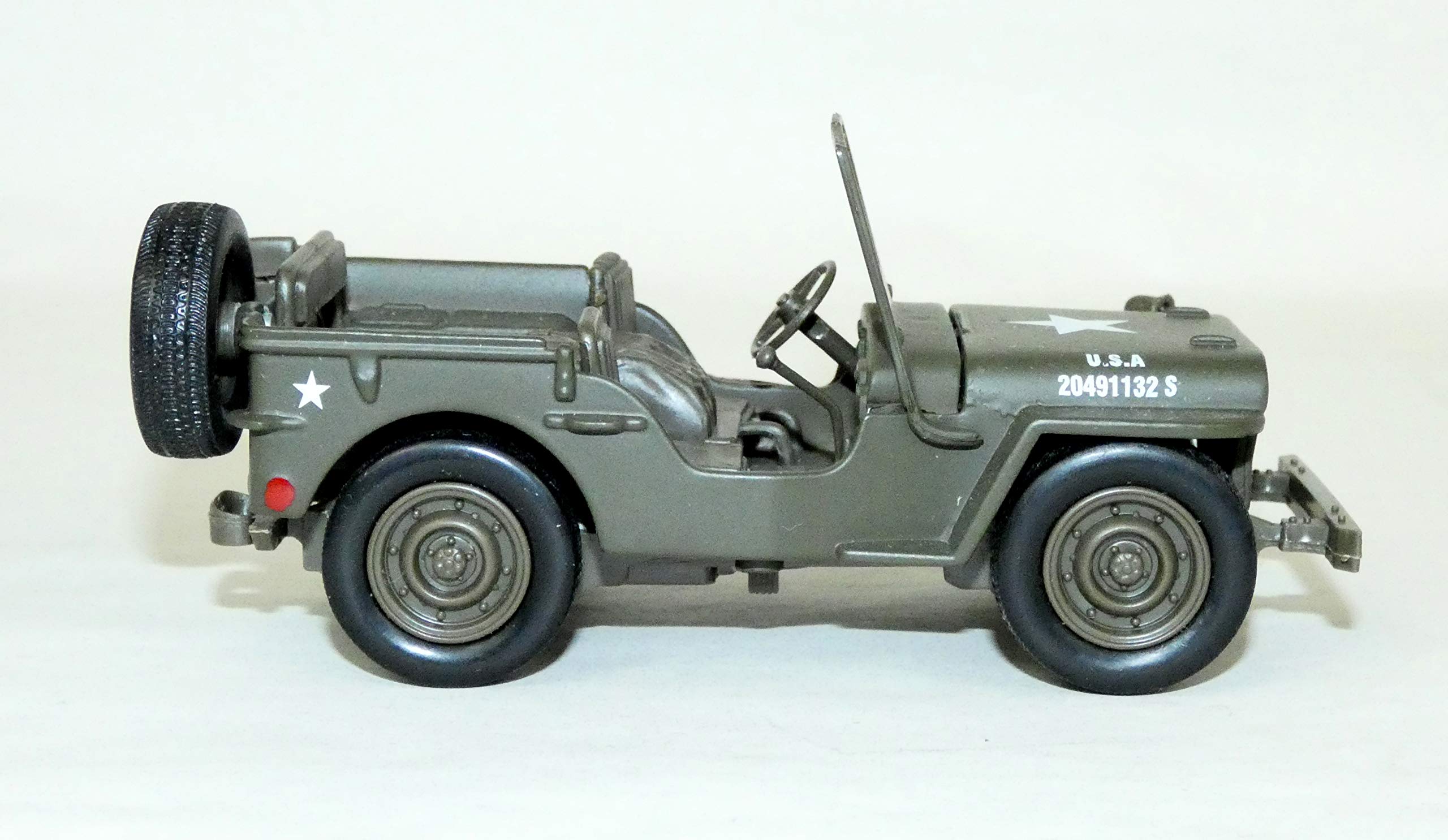 と NewRay 61057 Jeep Model Car Willys 1:32 : Amazon.se: Arts