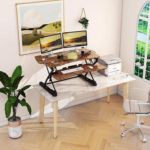 Miniatura 2 de Lubvlook Convertidor de escritorio de pie, elevador de escritorio ajustable de 40 pulgadas de altura para monitores duales con bandeja para teclado,