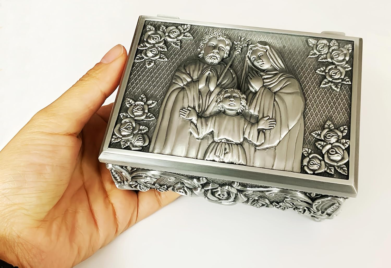 elegantmedical Large Vintage Style Religious Rosary Necklace Box Holy Family Pattern Relief, Antique Silver Finish, Jewelry Storage Case Catholic Gifts