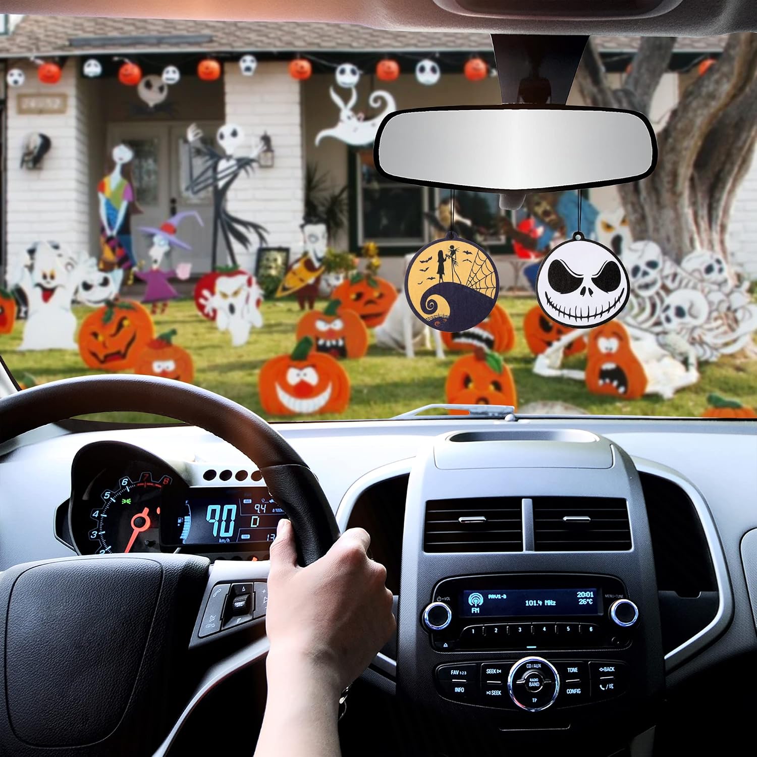 4Pcs Nightmare Sally Theme Car Air Freshener Hanging Fragrance Chips Zombie Bride Ghost Rearview Mirror Pendant Essential Oil Diffuser Hanging Scent Car Accessories Decor