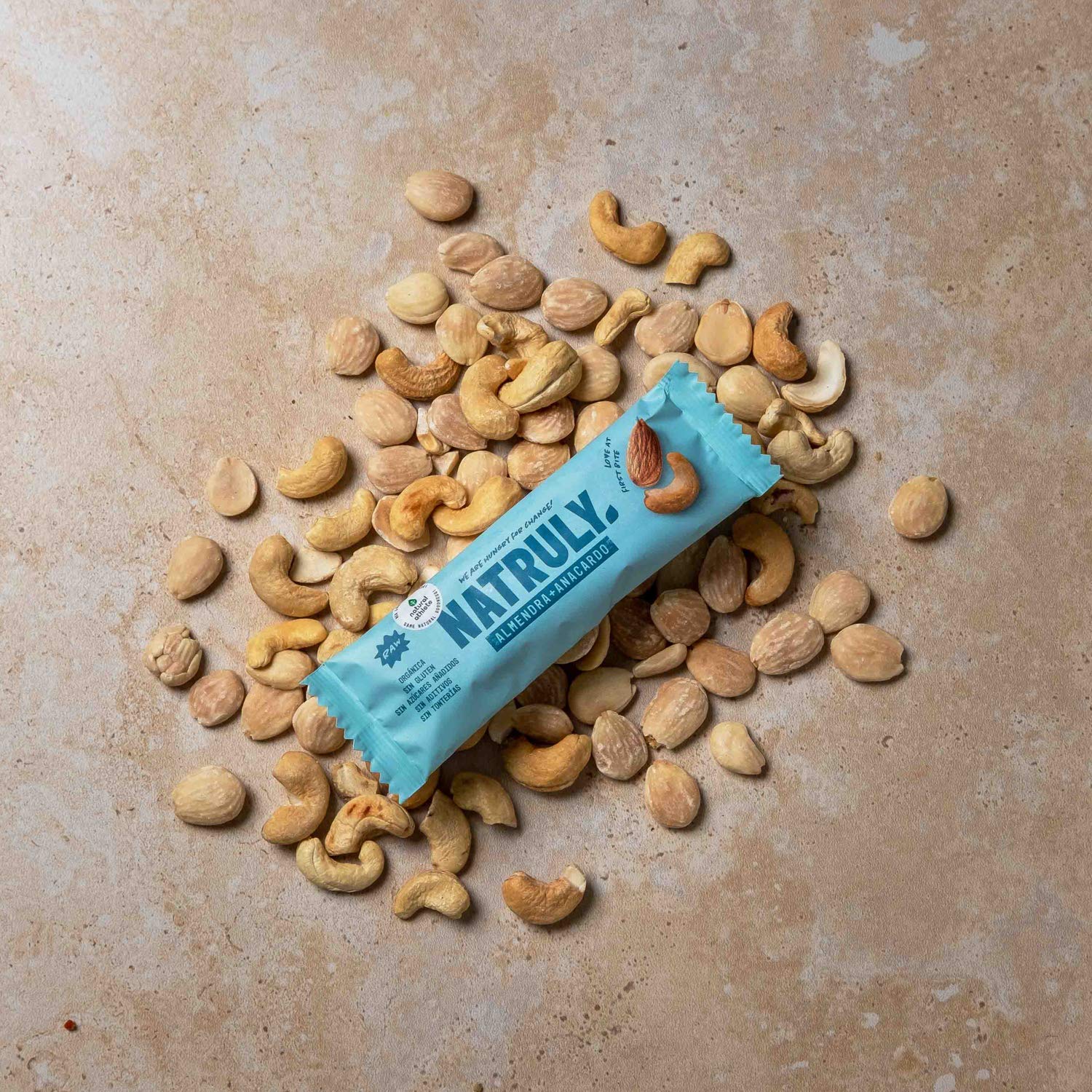 NATRULY Barritas Energéticas BIO Almendra y Anacardo Sin Azúcar Añadido, 100% Natural y Orgánicas, Sin Gluten, Vegana -Pack 14x40g