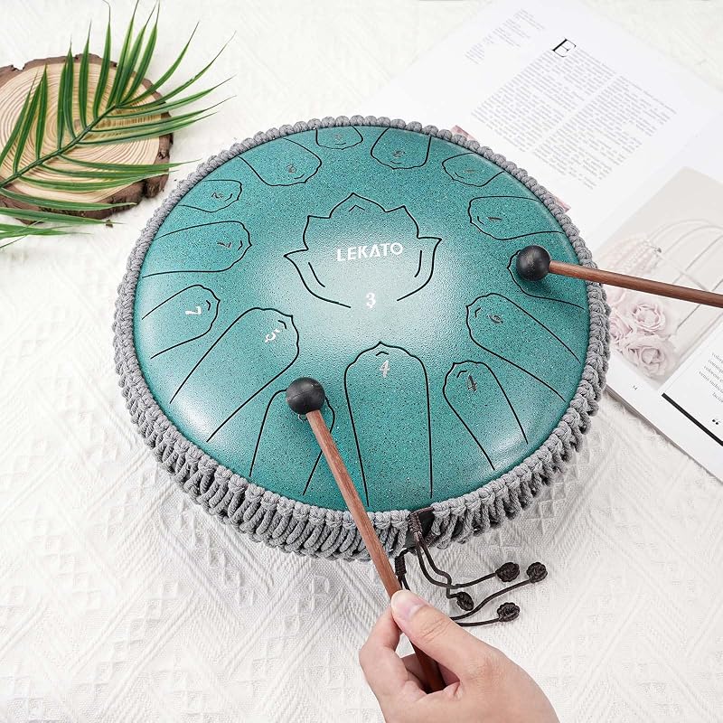 LEKATO Tongue Drum C-dúr 33 cm 15 Hangú Acél Handpan Dob - Meditációs Hangszer Kezdőknek, Malachit Zöld Ütőkkel és Dalkönyvvel