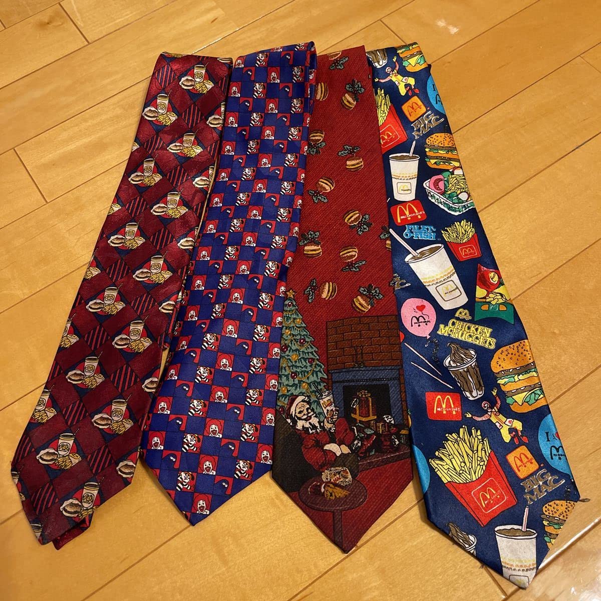 Amazon.co.jp: マクドナルド キャラクター ネクタイ 4本セット : おもちゃ 
