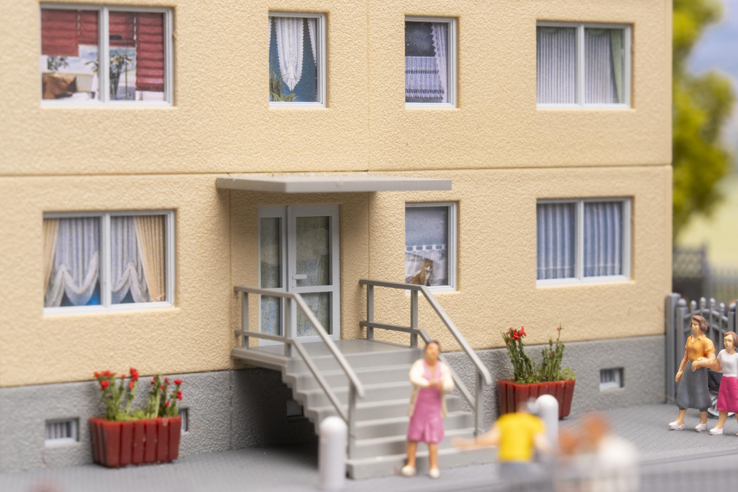 Faller 130755 Mehrfamilienhaus Spurweite H0