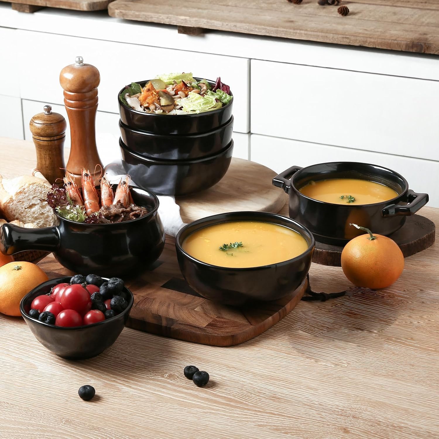 vicrays Ceramic Soup Bowls with Handles, 24 Oz Porcelain Soup Crocks for French Onion Soup, Cereal, Beef Stew, Chill, Pasta, Pot Pies, Microwave and Oven Safe, Set of 4 (Black)