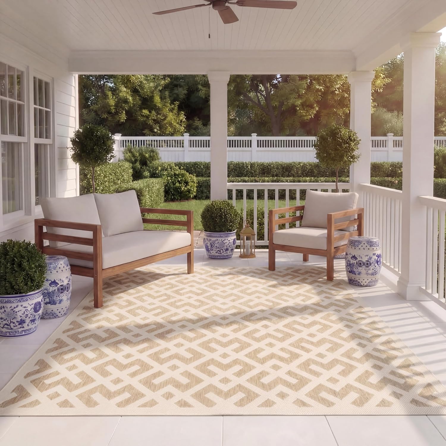 SAFAVIEH Courtyard Collection 5'3" Round Red/Bone CY6915 Indoor/ Outdoor Splashproof Easy Scrubbing Patio Backyard Mudroom Area Rug