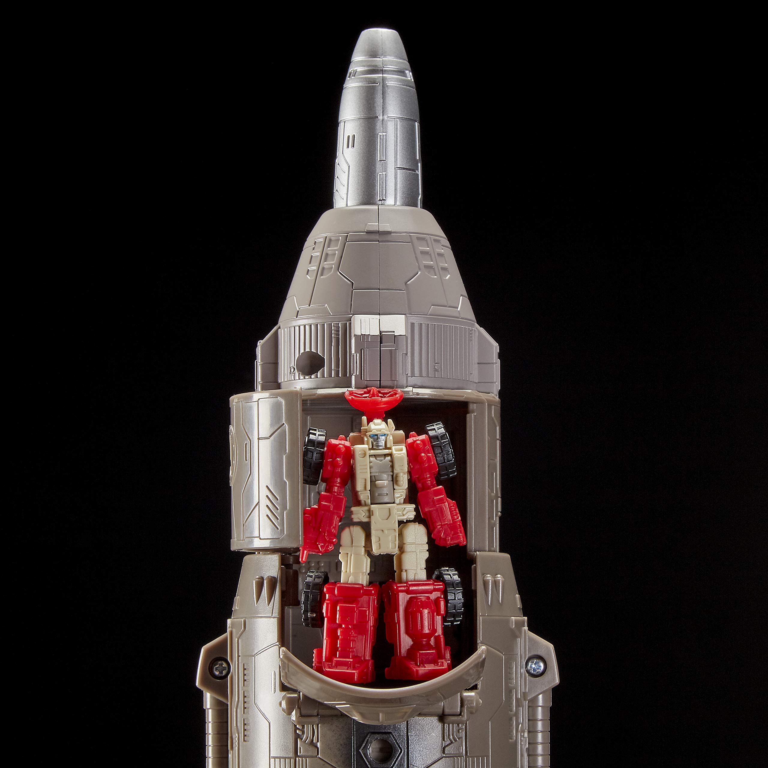Transformers TRA GEN WFC Titan Class