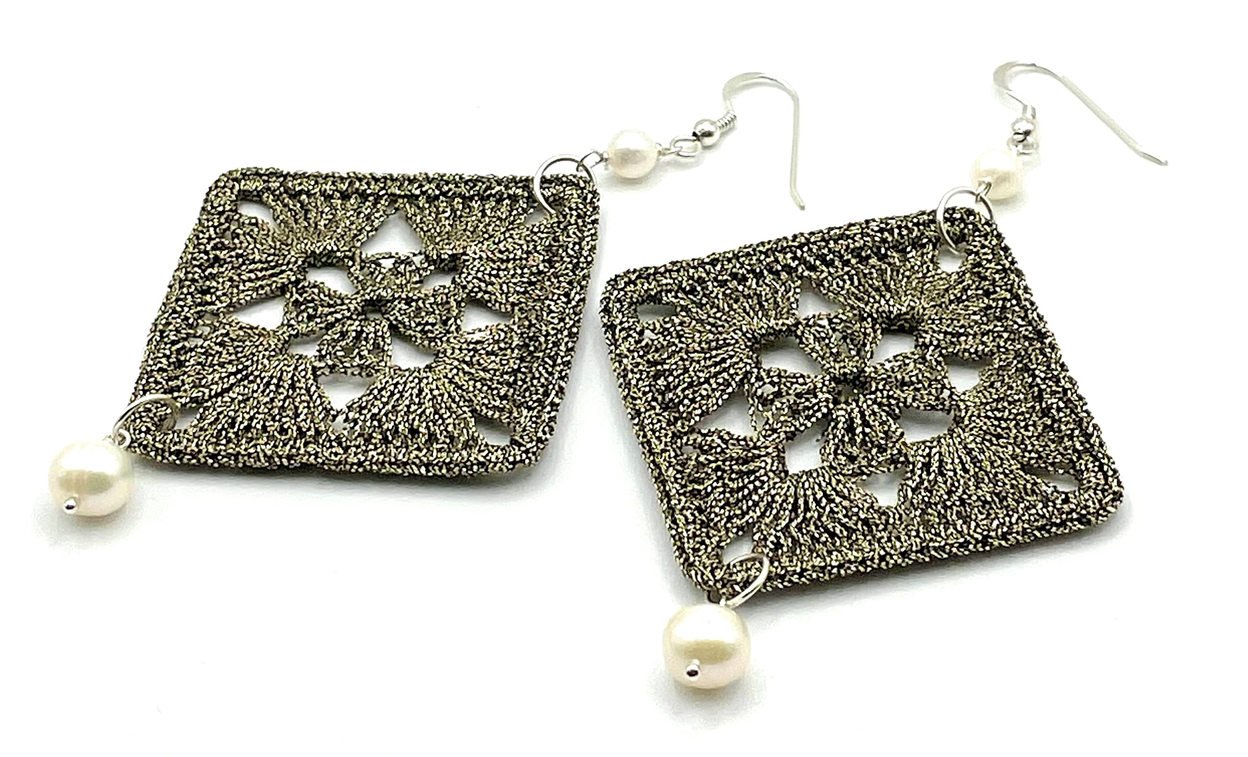 Orecchini Grandi all'Uncinetto e Perle Bianche, Pendenti in Argento 925, Gioielli Artigianali, Bijoux