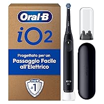 Oral-B iO 2 Spazzolino Elettrico Oral B, 1 Testina Di Ricambio, Spazzolino, Custodia Da Viaggio, Supporto per Testine, Delicato sulle Gengive, Efficace sulla placca, Sensore di Pressione, Nero