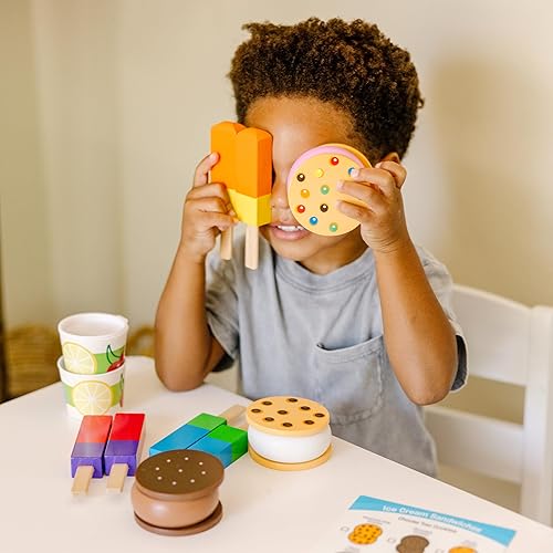 Miniatura 2 de Melissa & Doug Juego de helado de madera Frozen Treats (24 piezas) – Comida de juego y accesorios para niños pequeños y niños mayores de 3 años