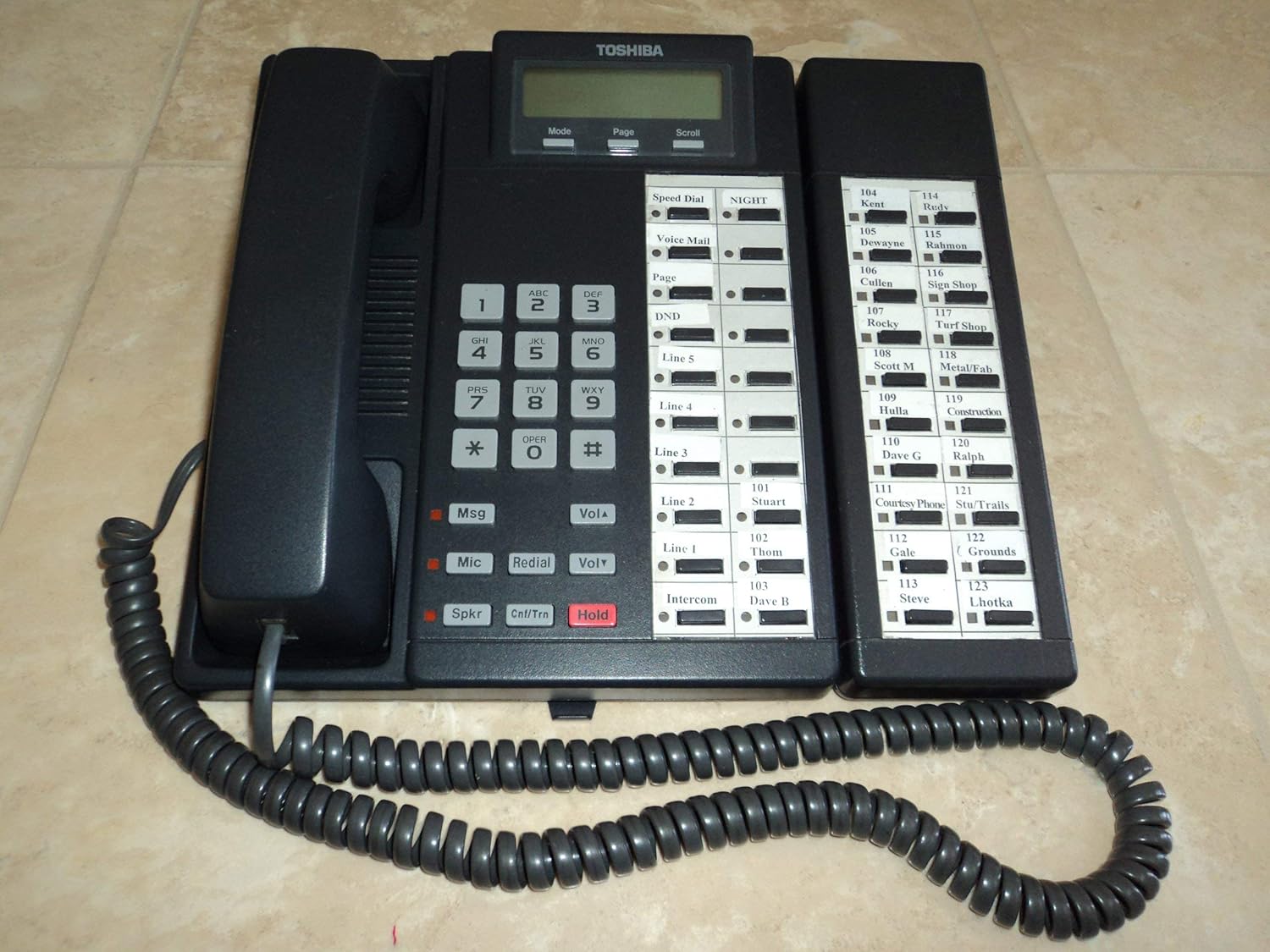 Toshiba DKT-2020SD Business Telephone System (20-Button LCD Speakerphone) (Renewed)