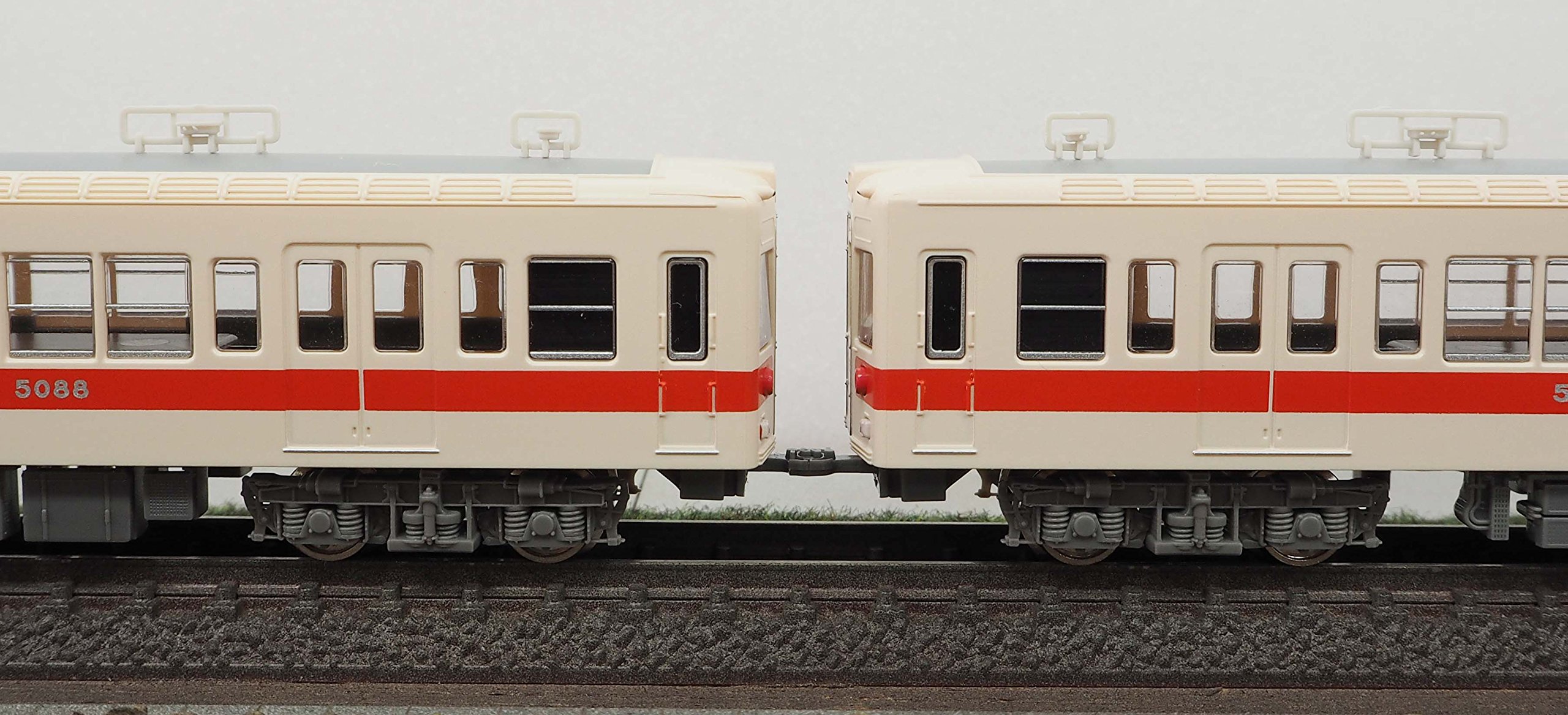 Amazon | Nゲージ 4744 都営地下鉄5000形 新塗装・更新車 急行マーク