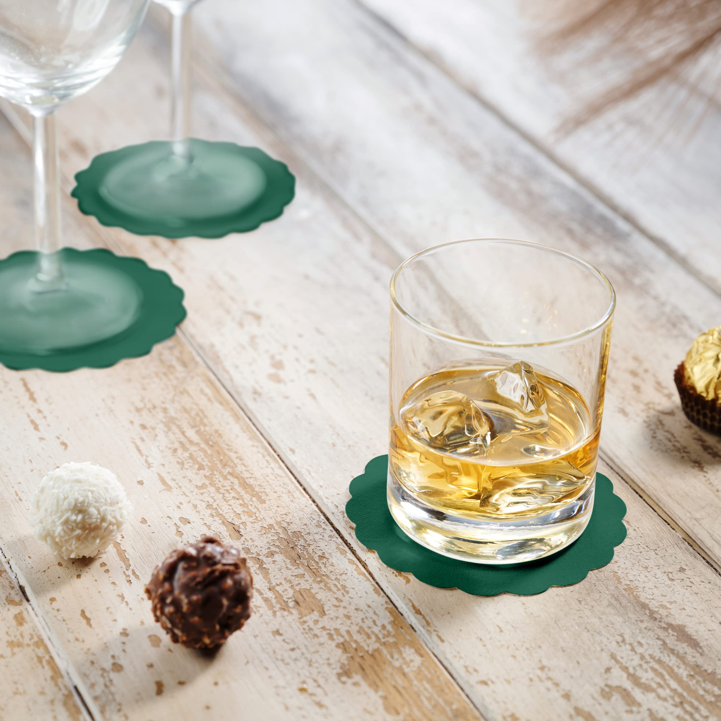 Posavasos desechables verdes con tacto de lino para bebidas, posavasos redondos de papel de 3.5 pulgadas para bar, cóctel, bebidas, vino o evento, paquete de 500 unidades a granel