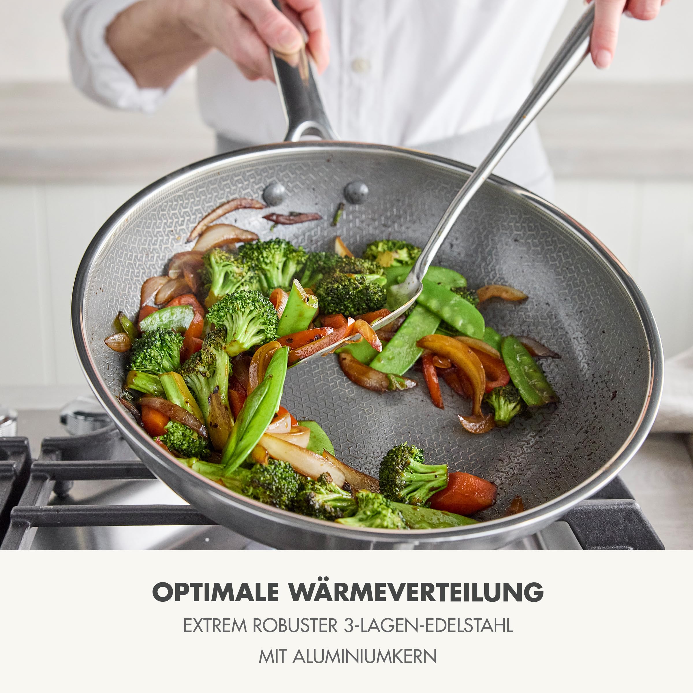 GreenPan Hybrid-Wok aus Edelstahl mit Antihaftbeschichtung, 28 cm, APEX Tri-Ply Thermobond PFAS-freie Keramikpfanne, Induktionsgeeignet, Ofenfest bis 220 °C, Spülmaschinenfest, Silber