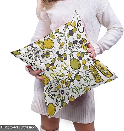 Vista 342 de Lunarable The Yard, tela azul real de The Yard, patrón de cerámica inspirado en el Medio Oriente estilo marroquí, estampado oriental, tela de satén