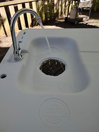 Miniatura 6 de Old Cedar Outfitters Estación de limpieza de juegos premium, blanco, premium, dos hombres