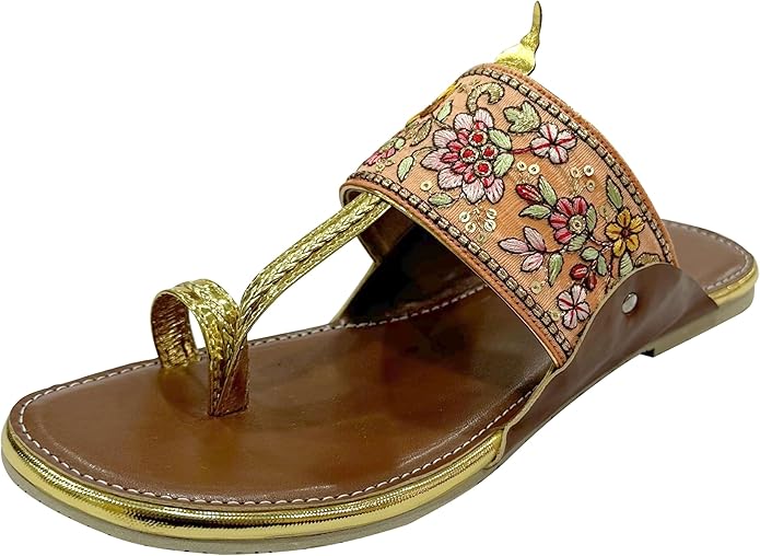Kolhapuri chappal