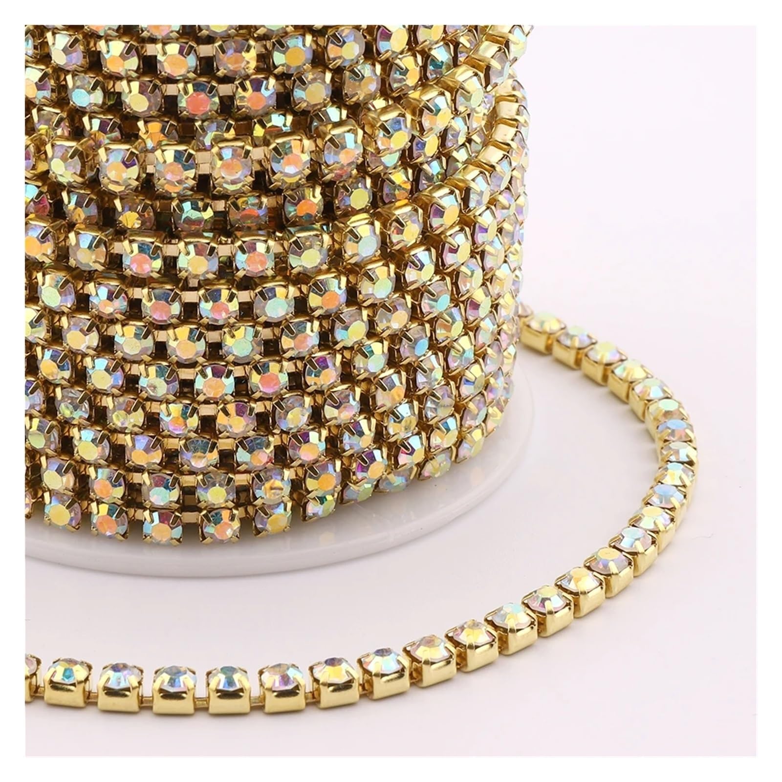Catena con strass Catena con strass di cristallo lucido da 1/10 metri | Colla da cucire for vestiti, gioielli, accessori di abbigliamento, tazza(Aquamarine Crystal,10YARDS_4MM)
