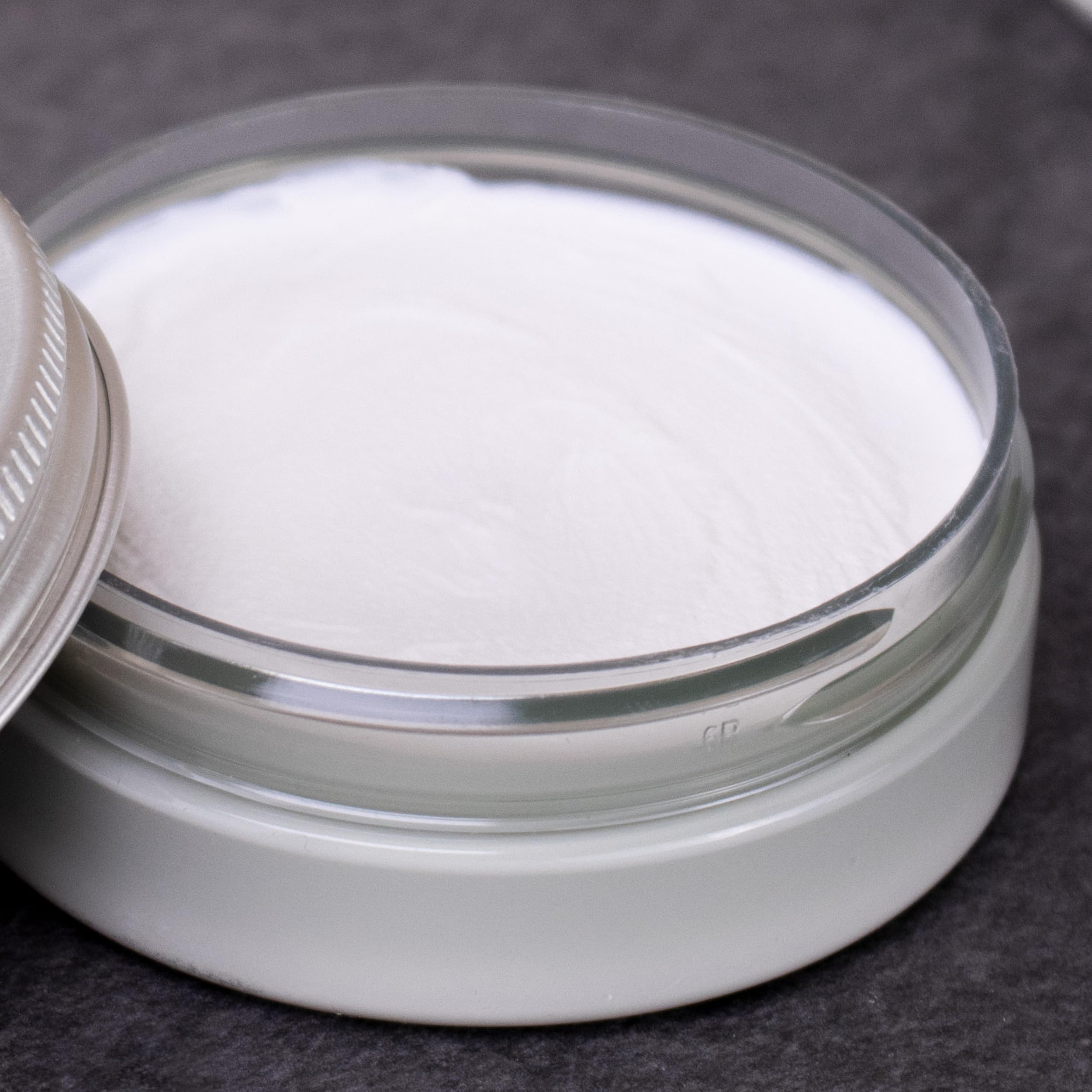 Greendoor Naturalny dezodorant w kremie dla dzieci i nastolatków, 50 ml, wegański, zatrzymuje zapach potu w okresie dojrzewania, łagodny i pielęgnujący, bez soli glinu i alkoholu