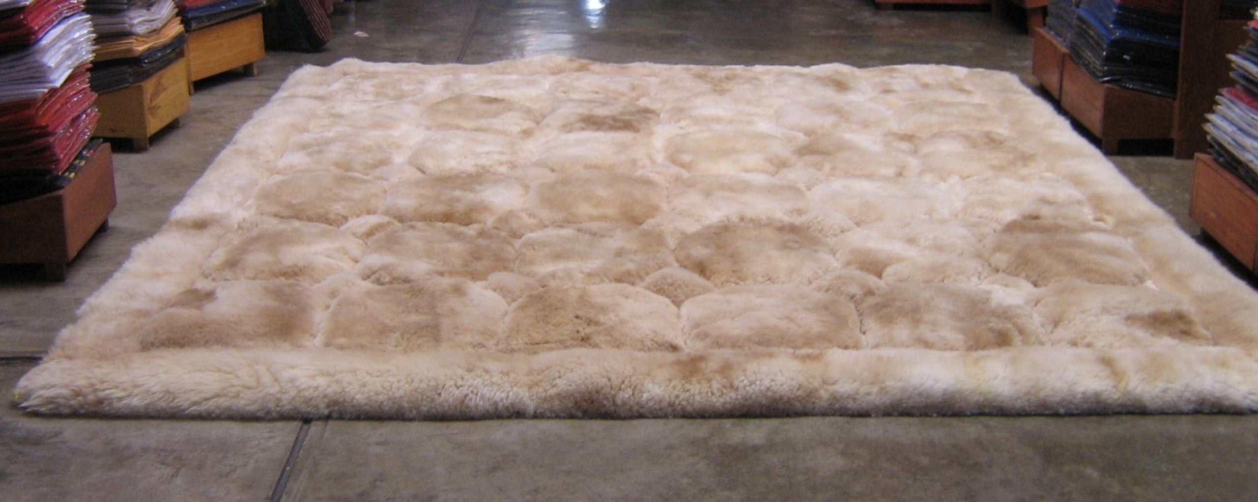 Amazon.co.jp: Alpakaandmore オリジナルペルーアルパカファーラグ