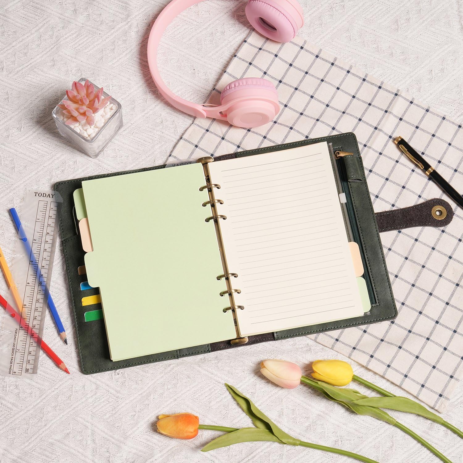 Wonderpool A5 Binder Journal Leather Spiral Notebook Refillable College Ruled Paper, Budget Binder Rings Diary Organizer with Pen for Office School Travel Business Planning Writing (Green,A5)