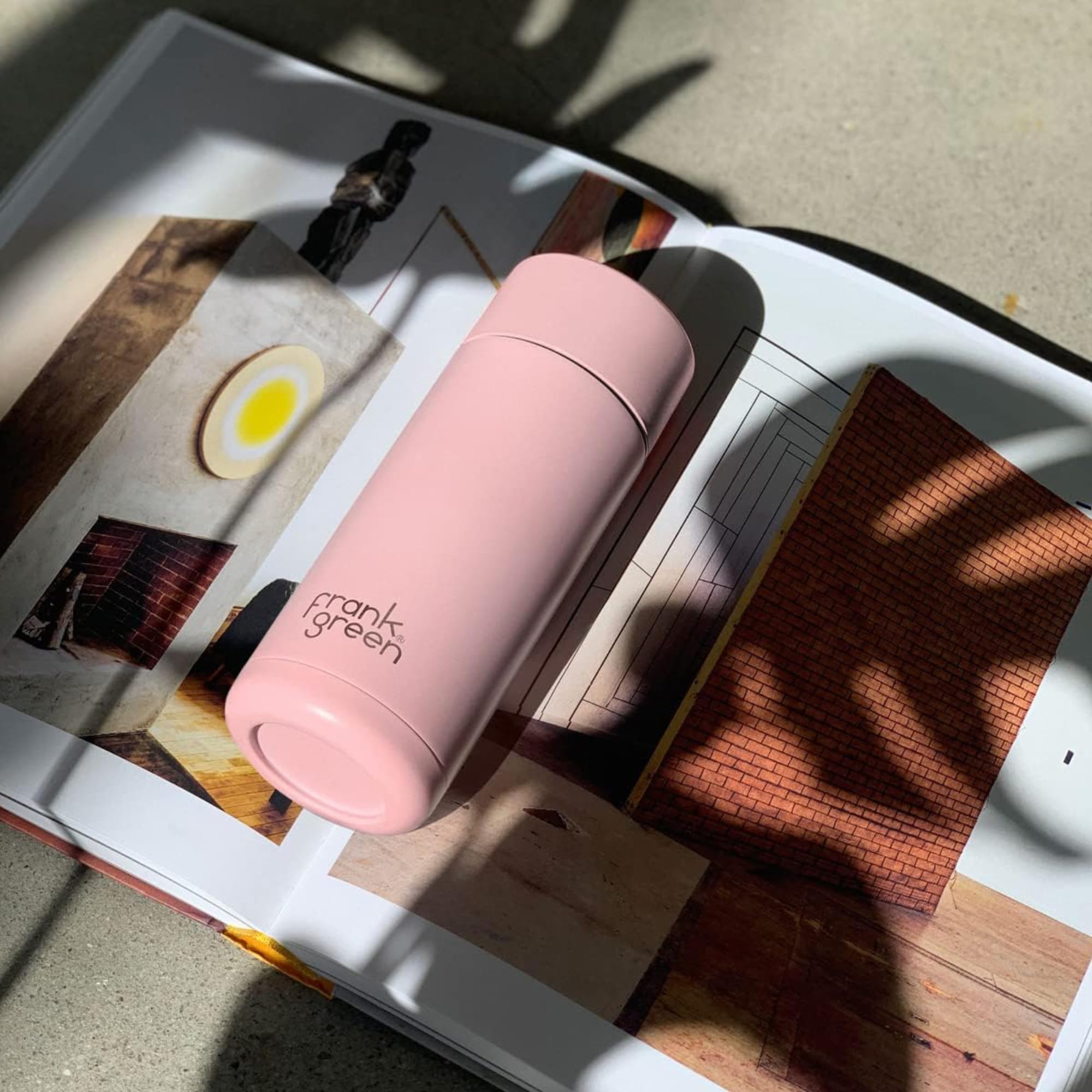 frank green Tazza termica da viaggio per bevande fredde o calde, 475 ml, riutilizzabile, con coperchio a pulsante, rivestimento in ceramica, sottovuoto a tripla parete, rosa cipria
