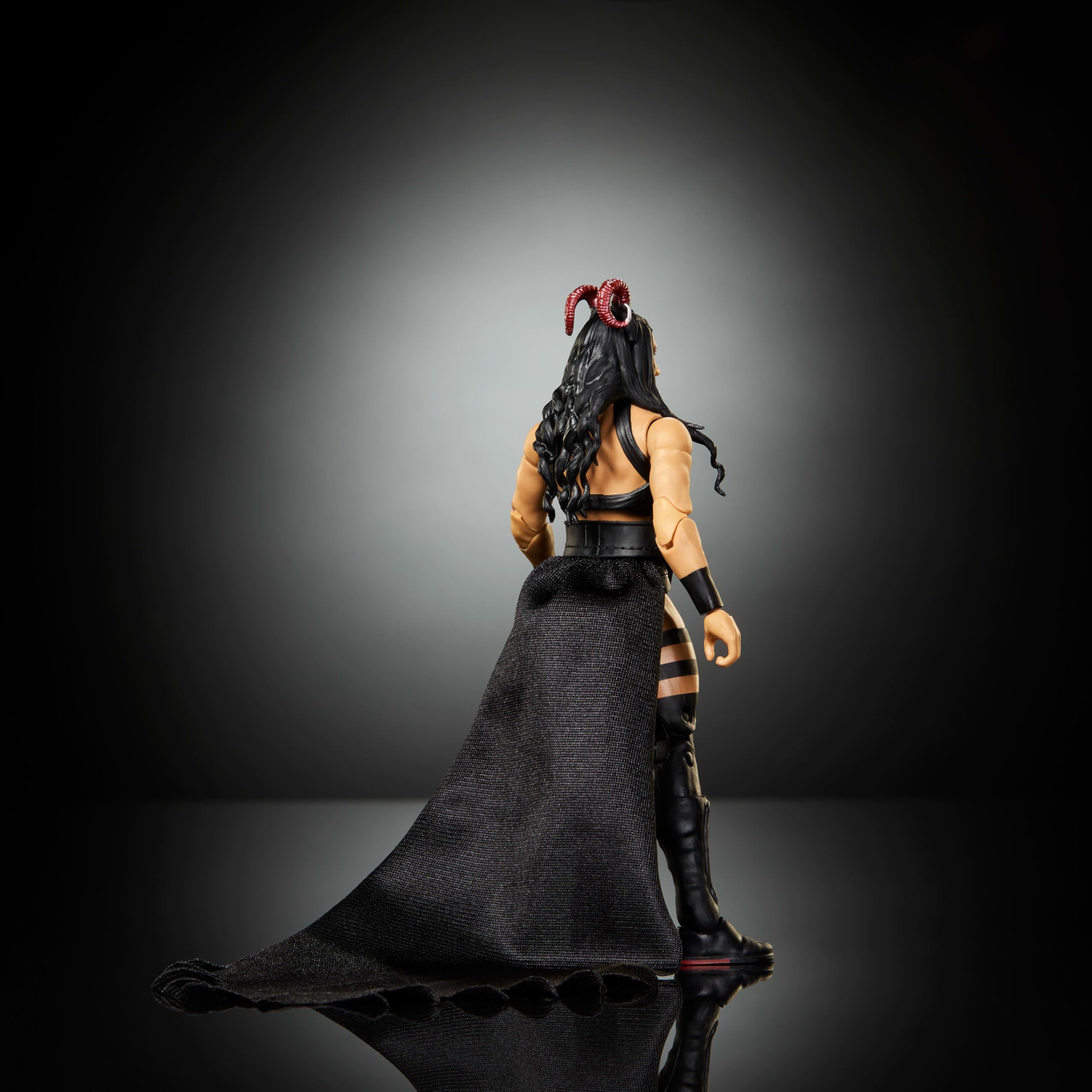 Mattel WWE Elite Action Figure & Accessori, Serie #125 Set, 6 pollici da collezione Stephanie Vaquer con 25 punti di articolazione e mani intercambiabili