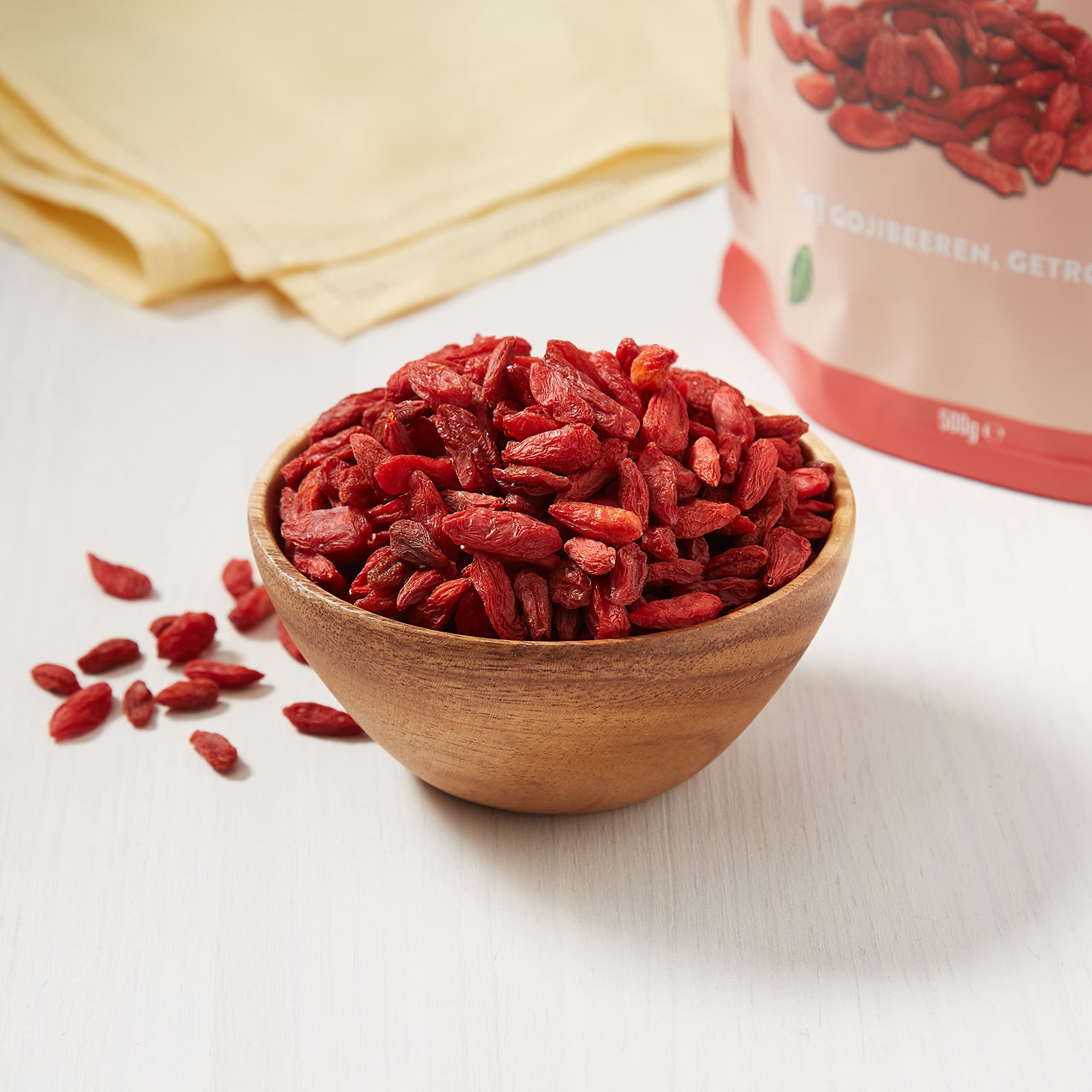 Marca Amazon - Happy Belly Bayas de goji deshidratadas, 500g, Paquete de 2