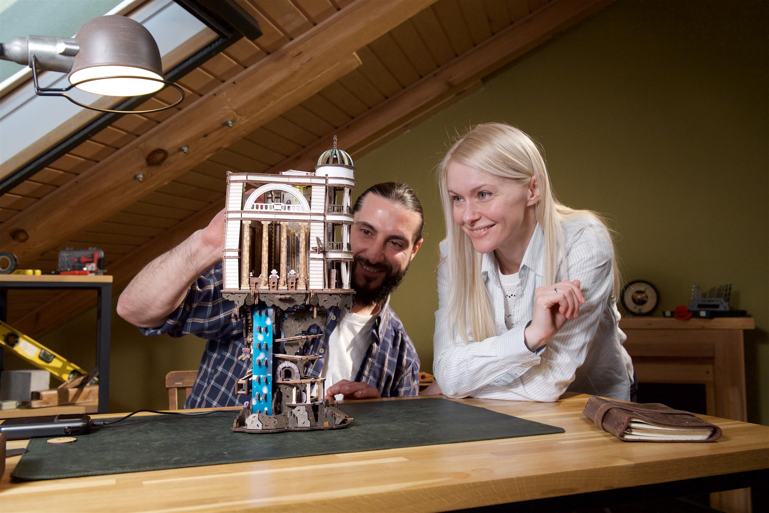 UGEARS Harry Potter Gringotts Bank Marble Run 3D Puzzle - Drewniane Puzzle 3D dla Dorosłych, Mechaniczny Zestaw Modelarski DIY, Kreatywny Zestaw Konstrukcyjny, Łamigłówka Drewniane Modele