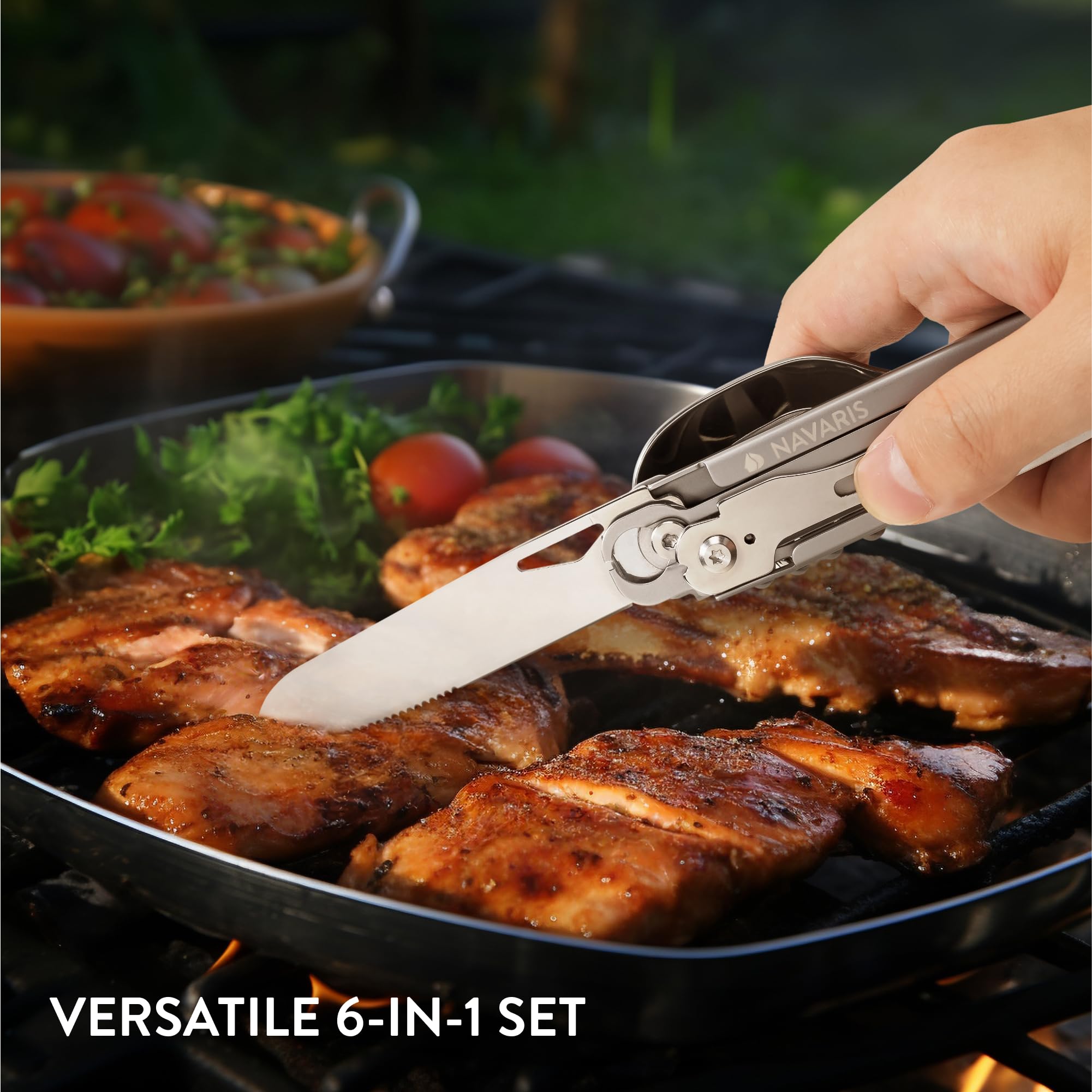Navaris Posate Pieghevoli da Campeggio in Acciaio Inossidabile - Set 6 in 1 - Forchetta Cucchiaio Coltello Apriscatole Cavatappi e Apribottiglie - con Custodia in Neoprene