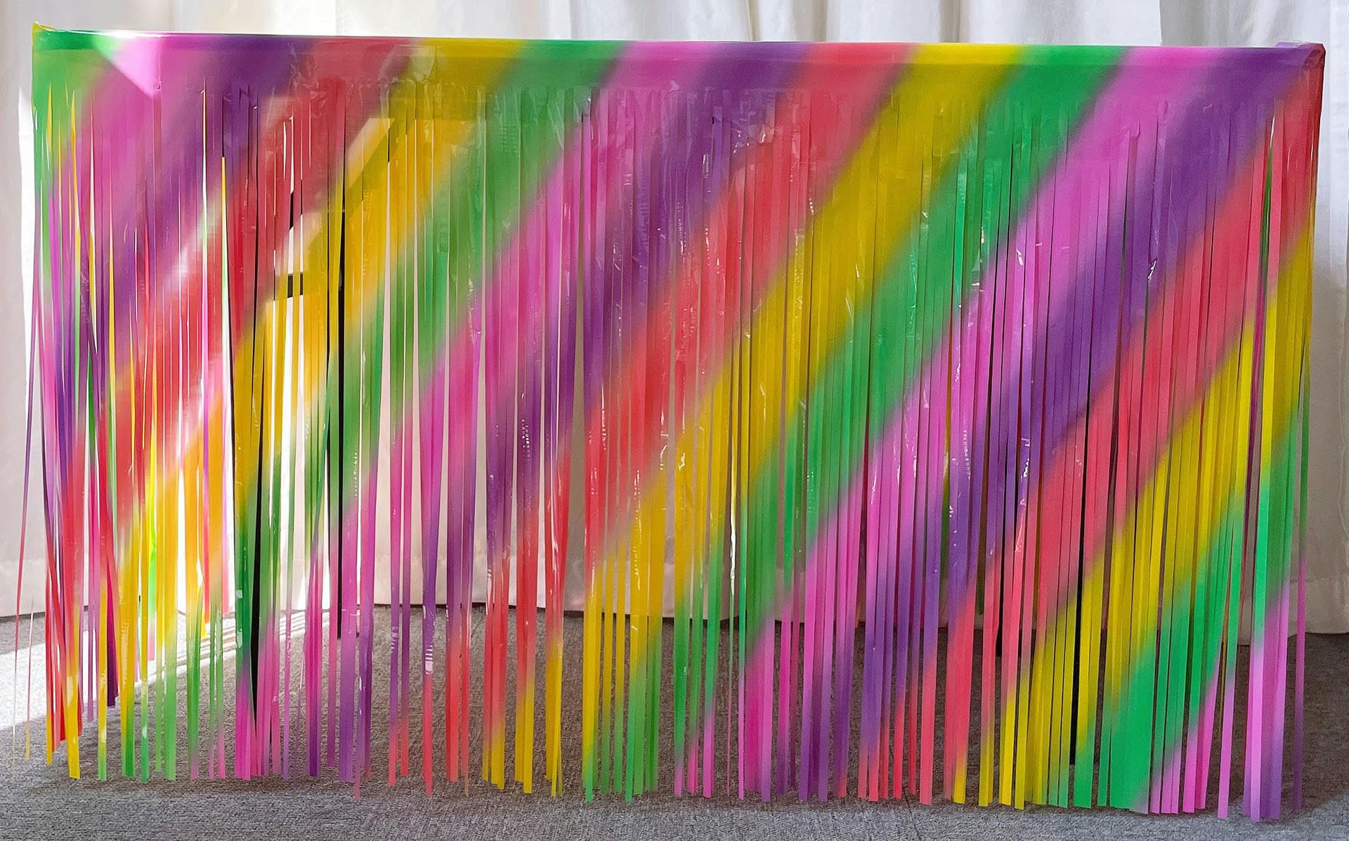 275 x 75 cm, 20 sztuk, kolory tęczy, hawajska spódnica stołowa, folia metalowa, frędzle, spódniczki stołowe z lametty, folia z lamety, girlanda na baby shower