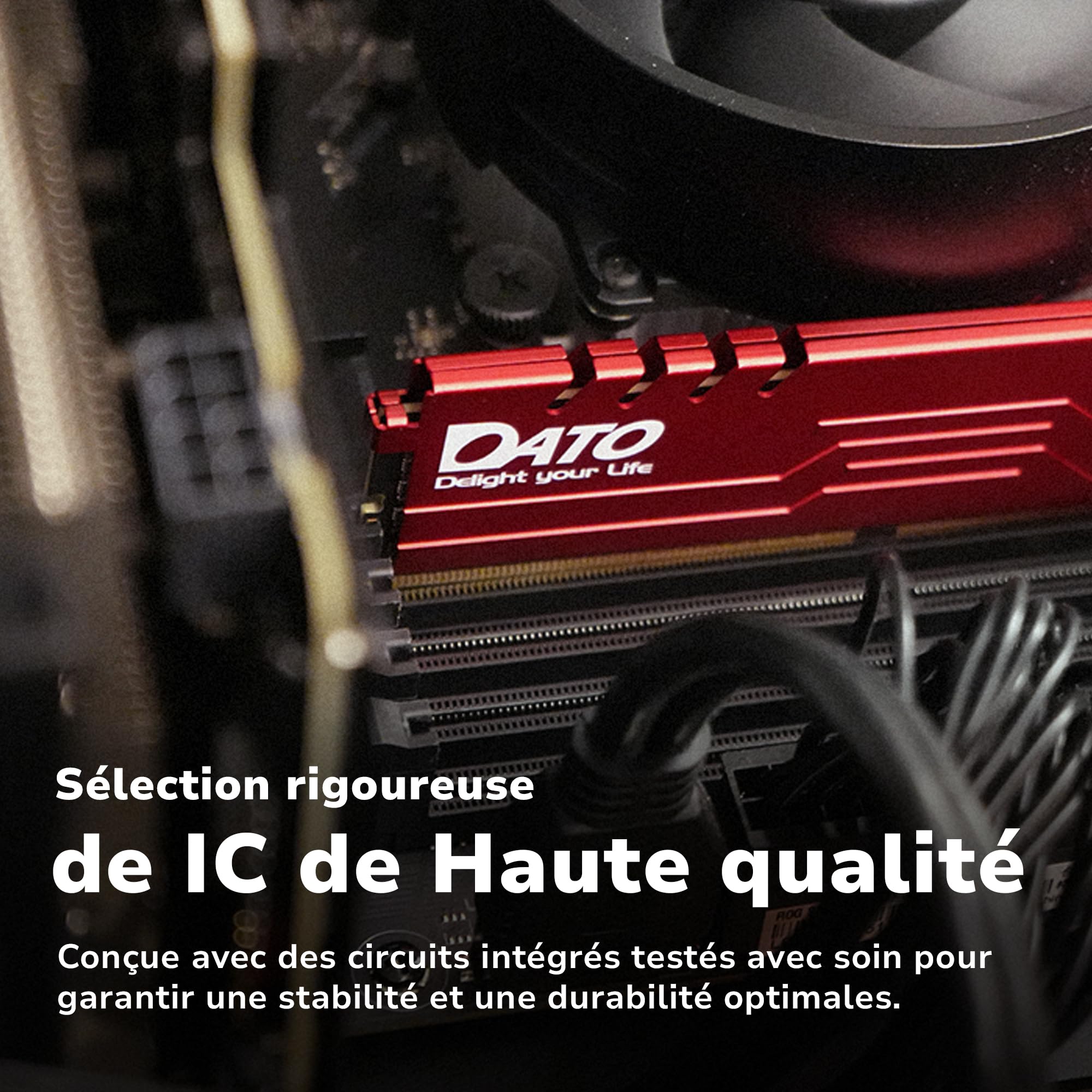 DATO 32Go Kit (2x16Go) RAM DDR4 Jusqu’à 3200 MHz avec dissipateur Thermique, PC4-25600 CL16 1.35V XMP, 288 Broches, Non-ECC UDIMM, Mémoire de Jeu pour Ordinateur de Bureau, Extreme Noir