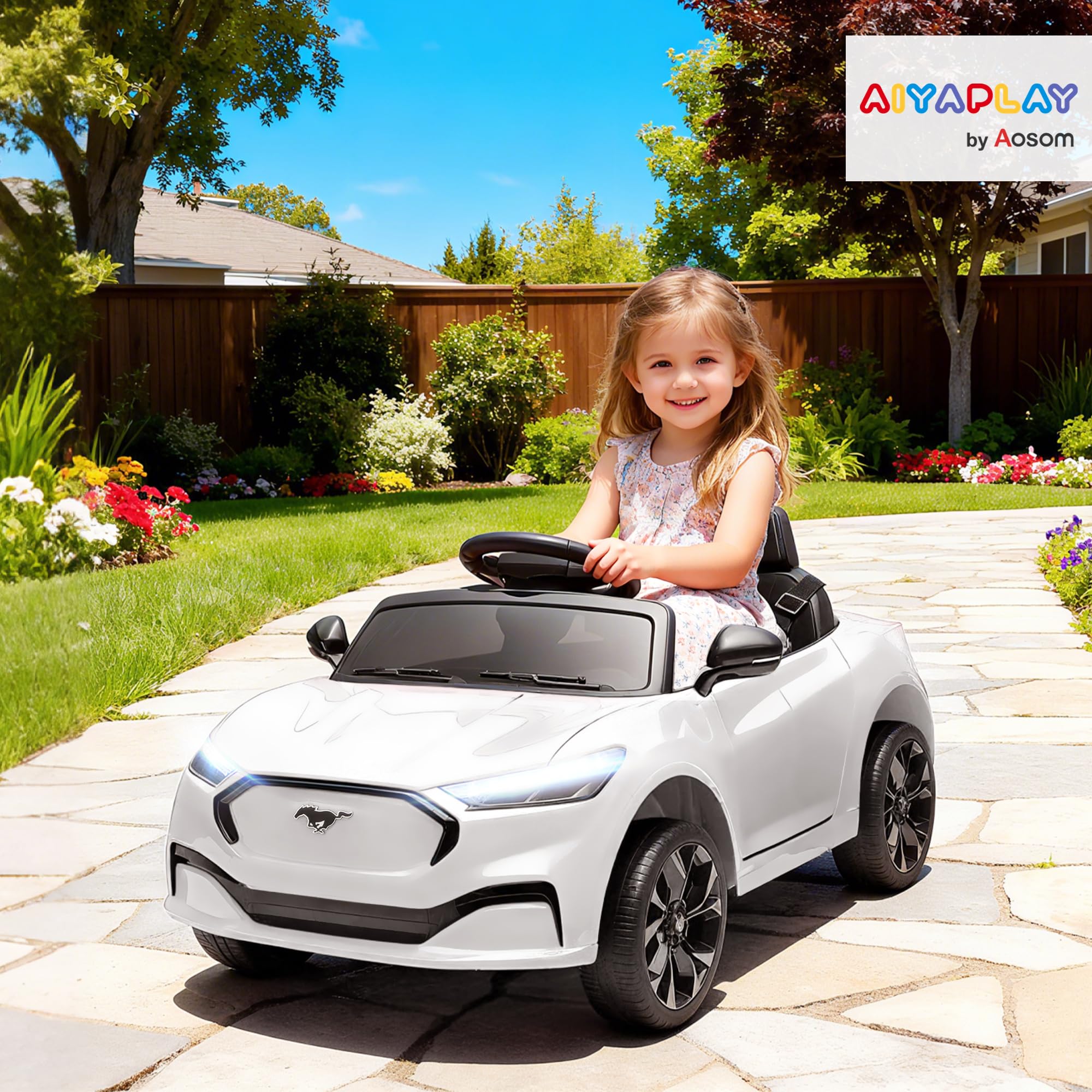 AIYAPLAY Auto elettrica per bambini con licenza ufficiale Ford Mustang Mach-E, 12 V, telecomando da 2,4 G, 2 motori da 25 W, veicolo con avviamento graduale, fari a LED, musica e porta USB, bianco
