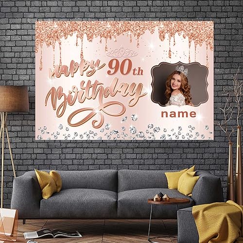 Miniatura 7 de Cartel personalizable de decoración de feliz cumpleaños 90 de oro rosa, personalizado con nombre y foto