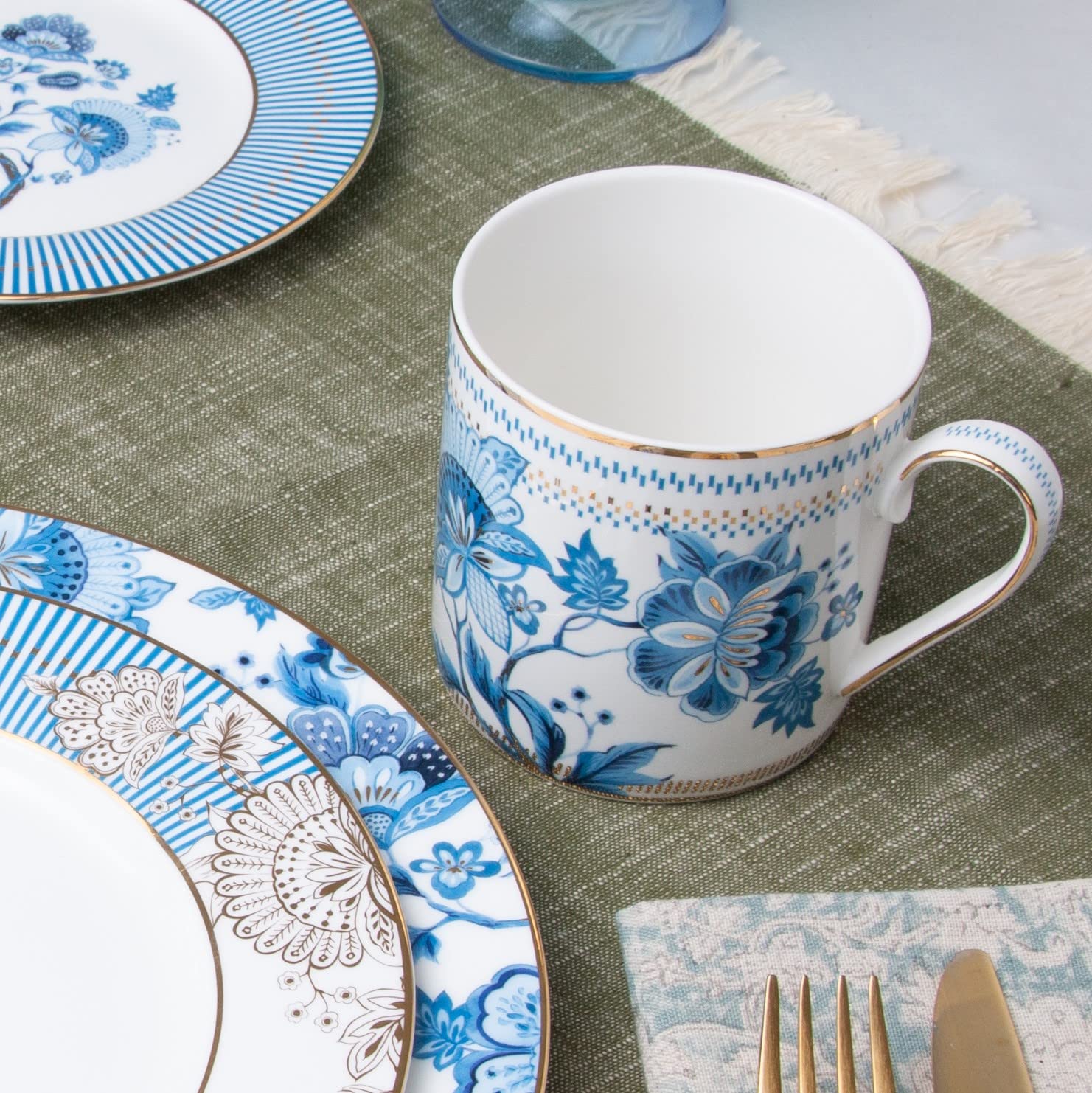 Gracie Bone China Cherry Blossom Blue Dessert Plates – Set Of 4, 7.5-Inch, Microwave & Dishwasher Safe