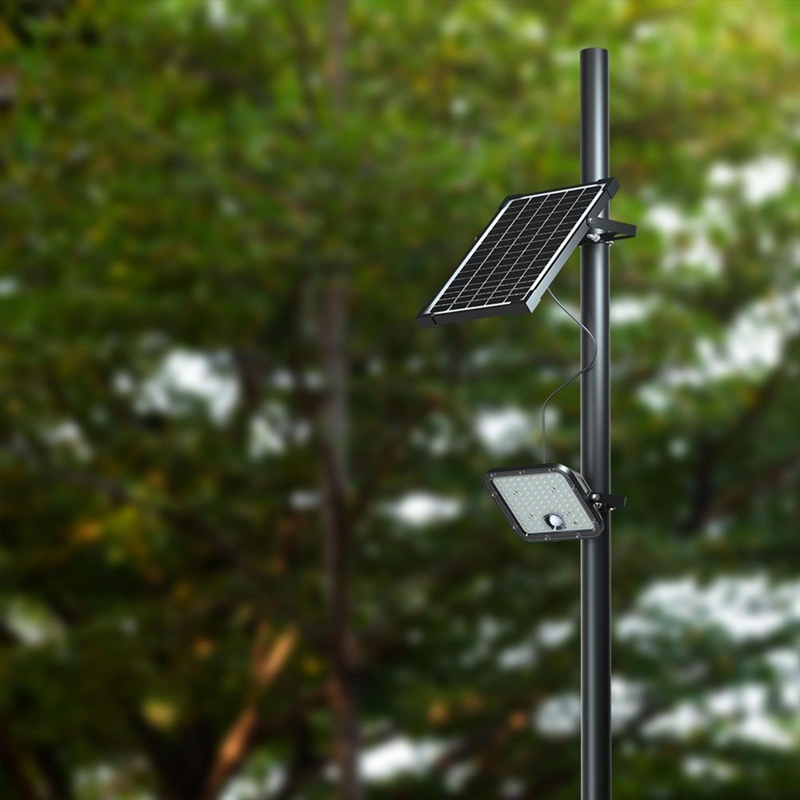 V-TAC Faretto LED da Esterno con Pannello Solare 4.5W - 1500 Lumen - Dotato di Sensore di Movimento e Telecomando - IP65 - Batteria 3600 mAh - Faro Piccolo per Casa, Giardino, Garage - 4000K + 6000K