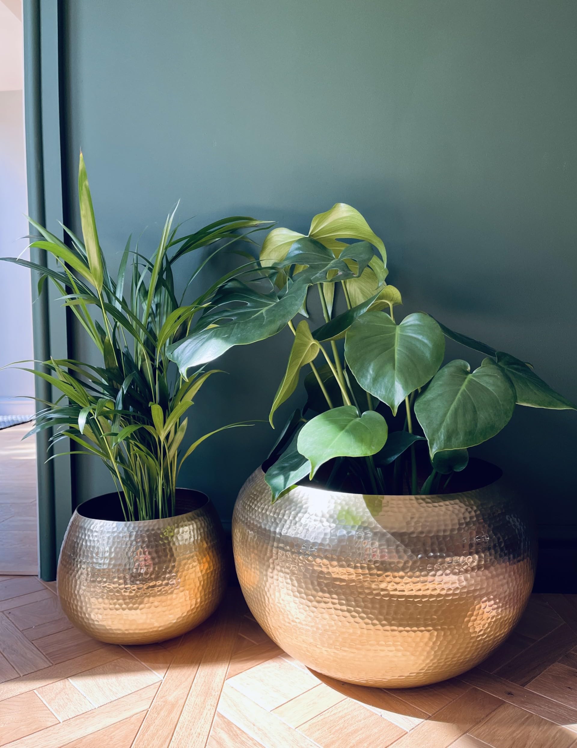 Hammered Gold Plant pots. Set of 2. Plant pot for Home and Garden. Plant Pots Handcrafted. Make great Ice Buckets also for Summer Parties/BBQ