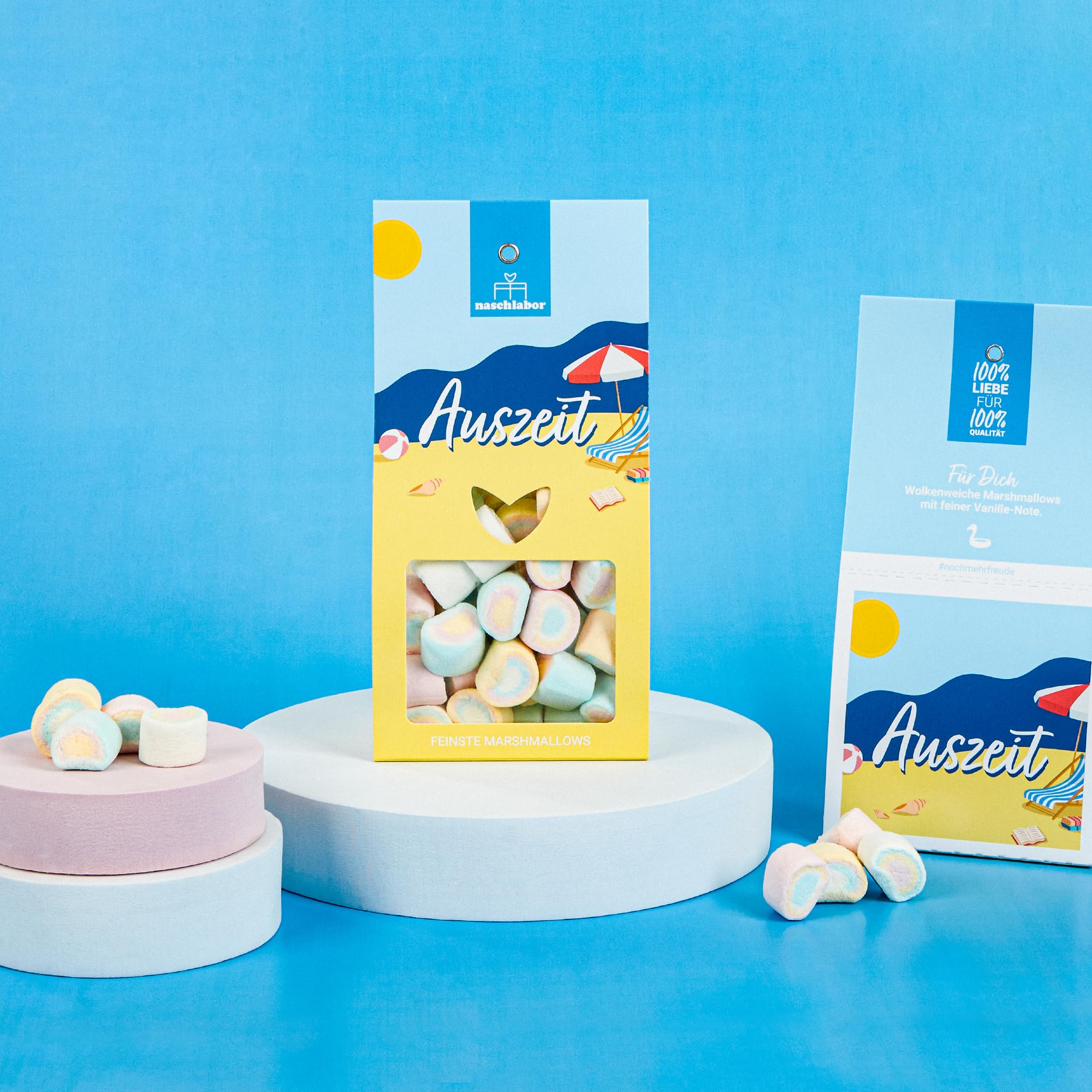 Auszeit Marshmallows 90g | Bunte, luftige Marshmallows mit Vanille-Geschmack | Sommerliches Geschenk für Entspannung & Genuss | Süße Auszeit für Strand- und Urlaubsgefühle