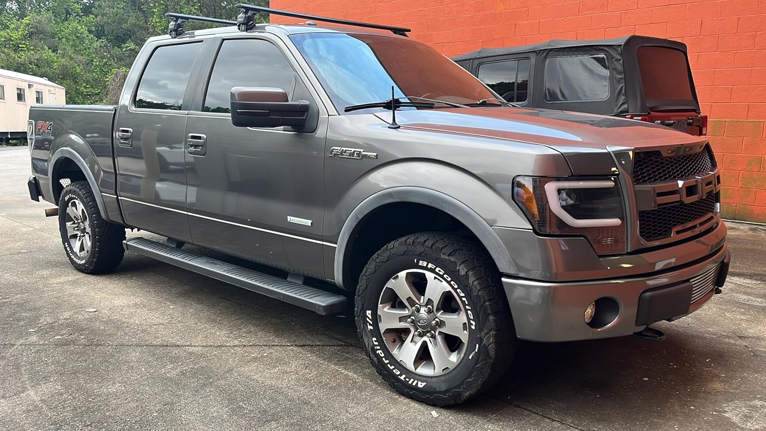 TOROS for Ford F150 Truck Gen 12-13-14 Roof Rack, Aluminum Cross Bars,330 LB Capacity,Normal Roof Type, Anti Theft-Locable (Black, F150 12th 2009-14)