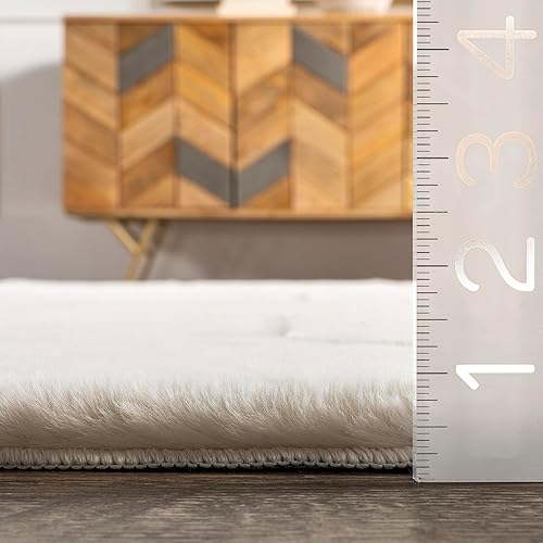 Miniatura 2 de nuLOOM Indie Modern Maze - Alfombra de imitación de conejo lavable a máquina, 3 x 5 pies, color blanco