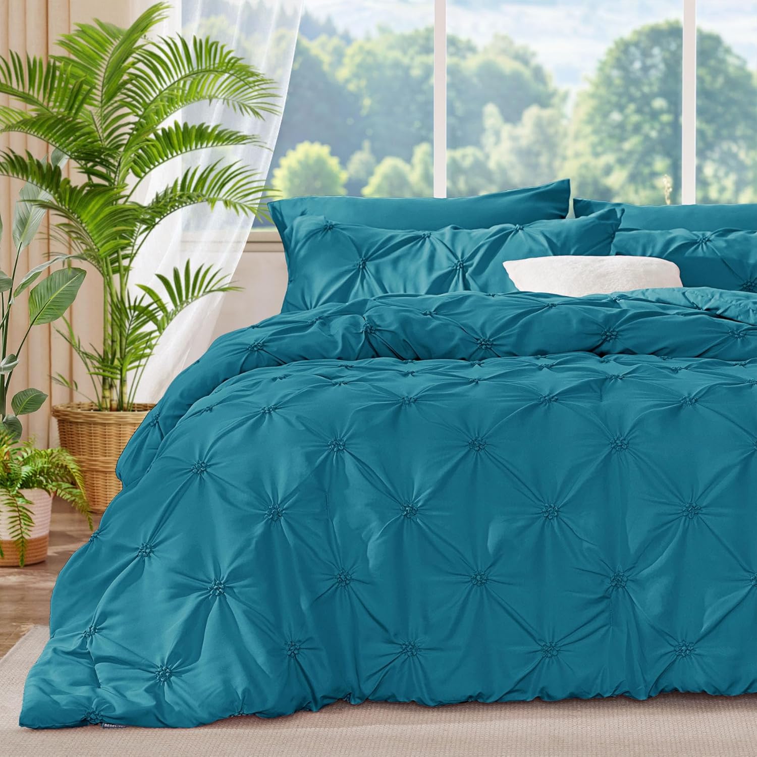 BEDELITE Teal Queen Comforter Set - 3 Pieces Boho Pintuck Bedding Comforter Sets, Lightweight Soft & Warm Bed Comforter Queen with 2 Pillowcases for All Season