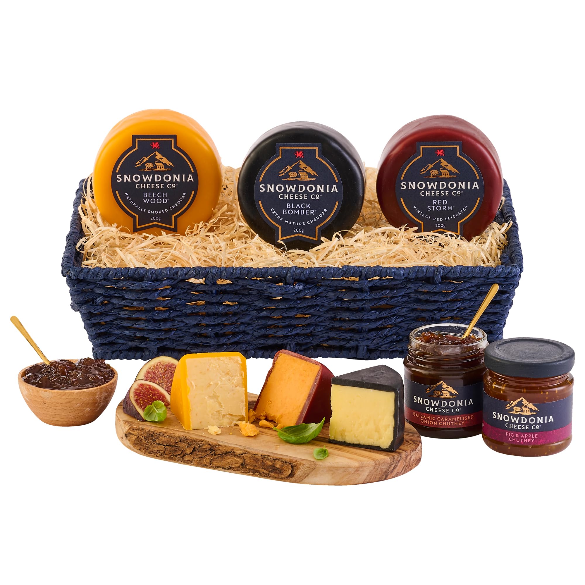 – Snowdonia Cheese Company | Classic Cheese Gift Basket | 3 Luxury Welsh Cheeses and 2 Artisan Chutneys