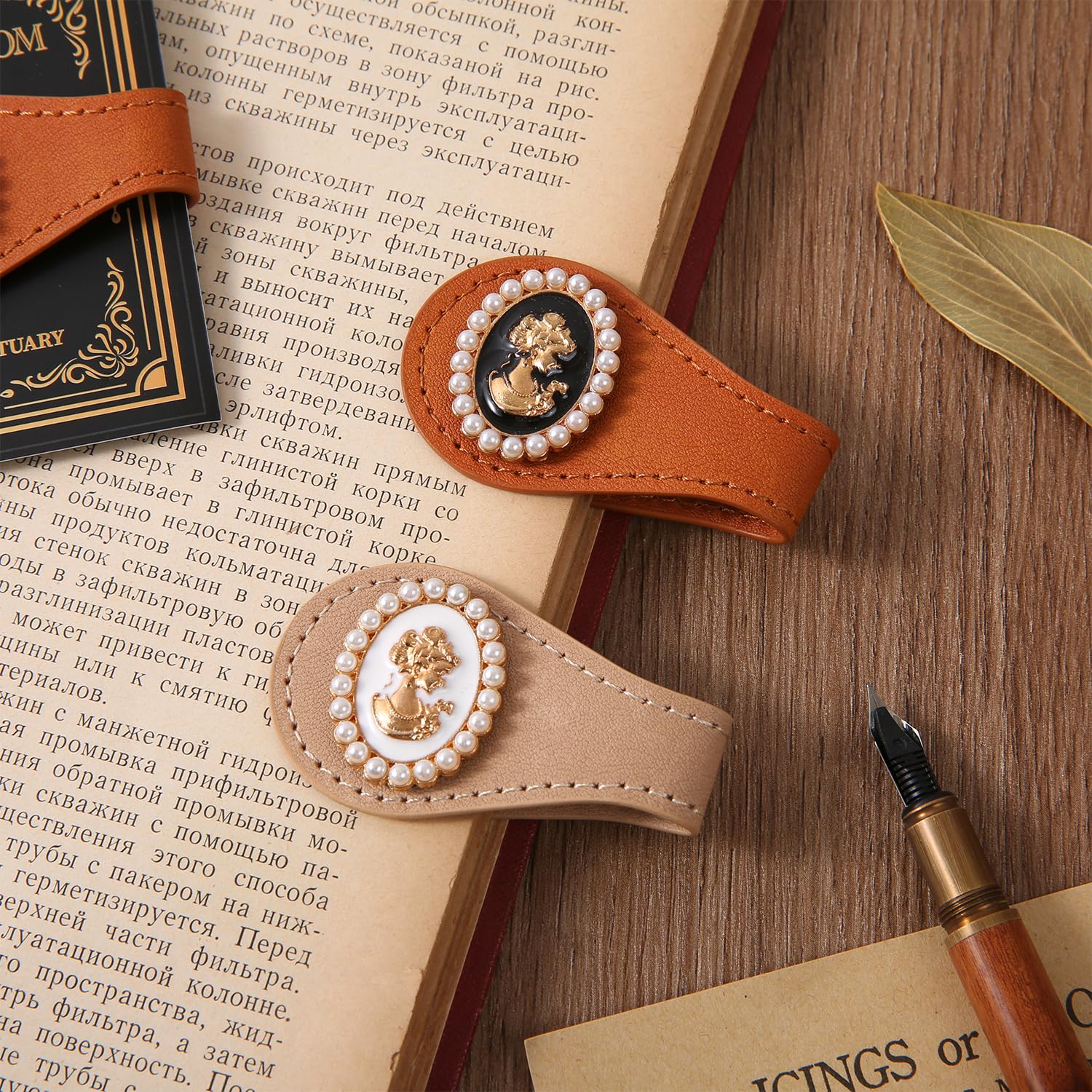 2PCS Vintage Magnetic Leather Bookmark, Leather Magnetic Bookmarks for Women, Magnetic PU Bookmarks Clip Book Accessories, Gold Portrait — image 1