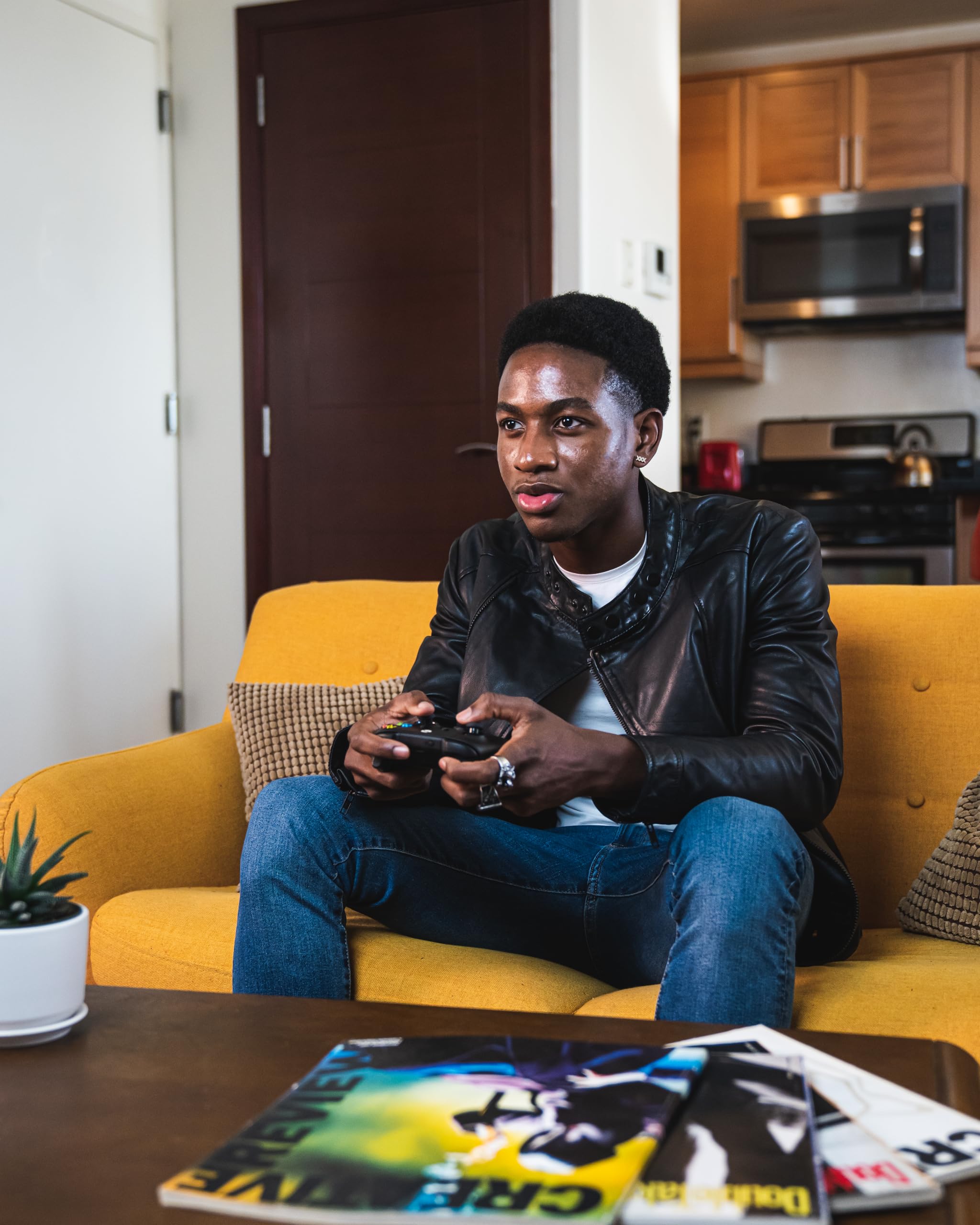 Xbox Series X — view 10