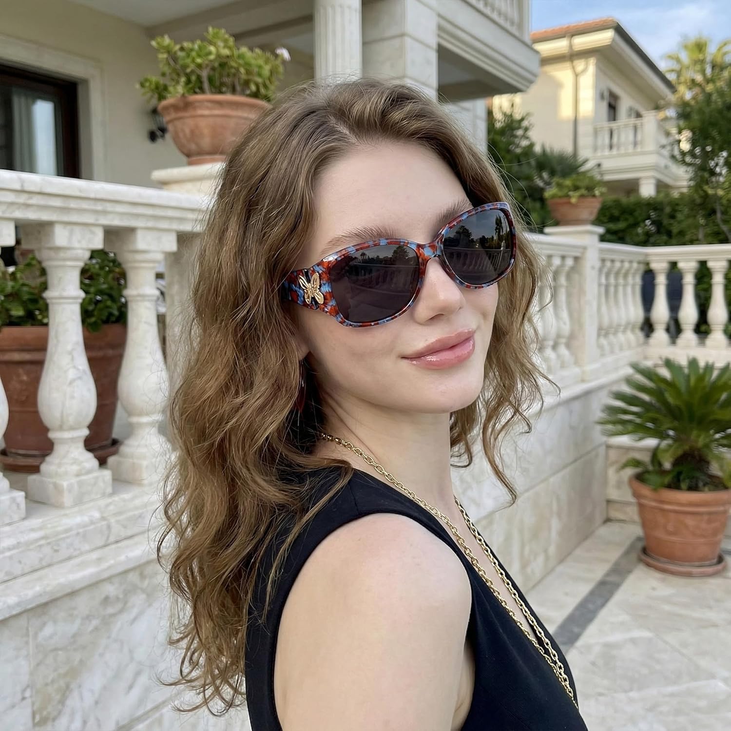 SIPHEW Women's Polarized Sunglasses - Wrap Around Stylish Rectangular Frame w UV Protection Sun Glasses for Women - Image 2