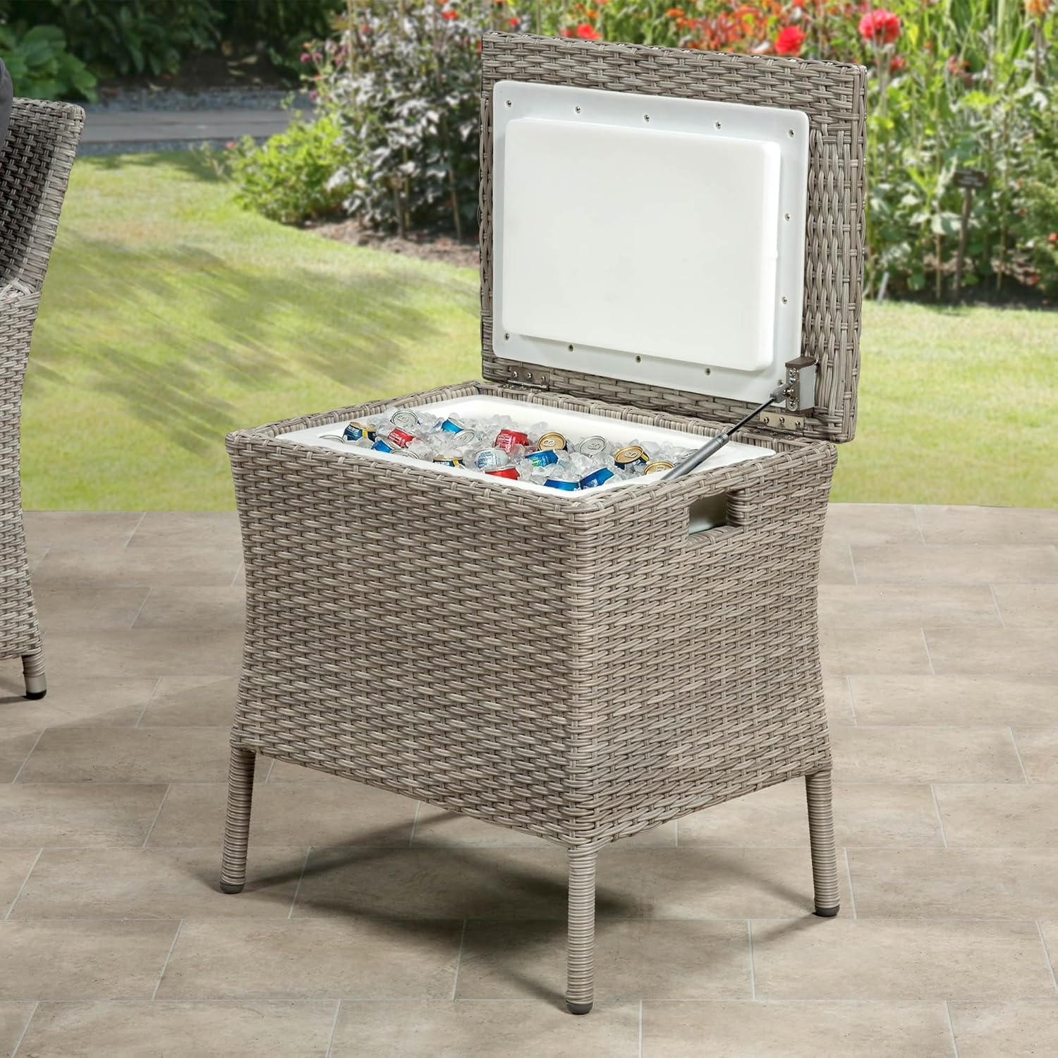 Weybourne Rattan Cool Box, Luxury Outdoor/Indoor Drinks Cooler For