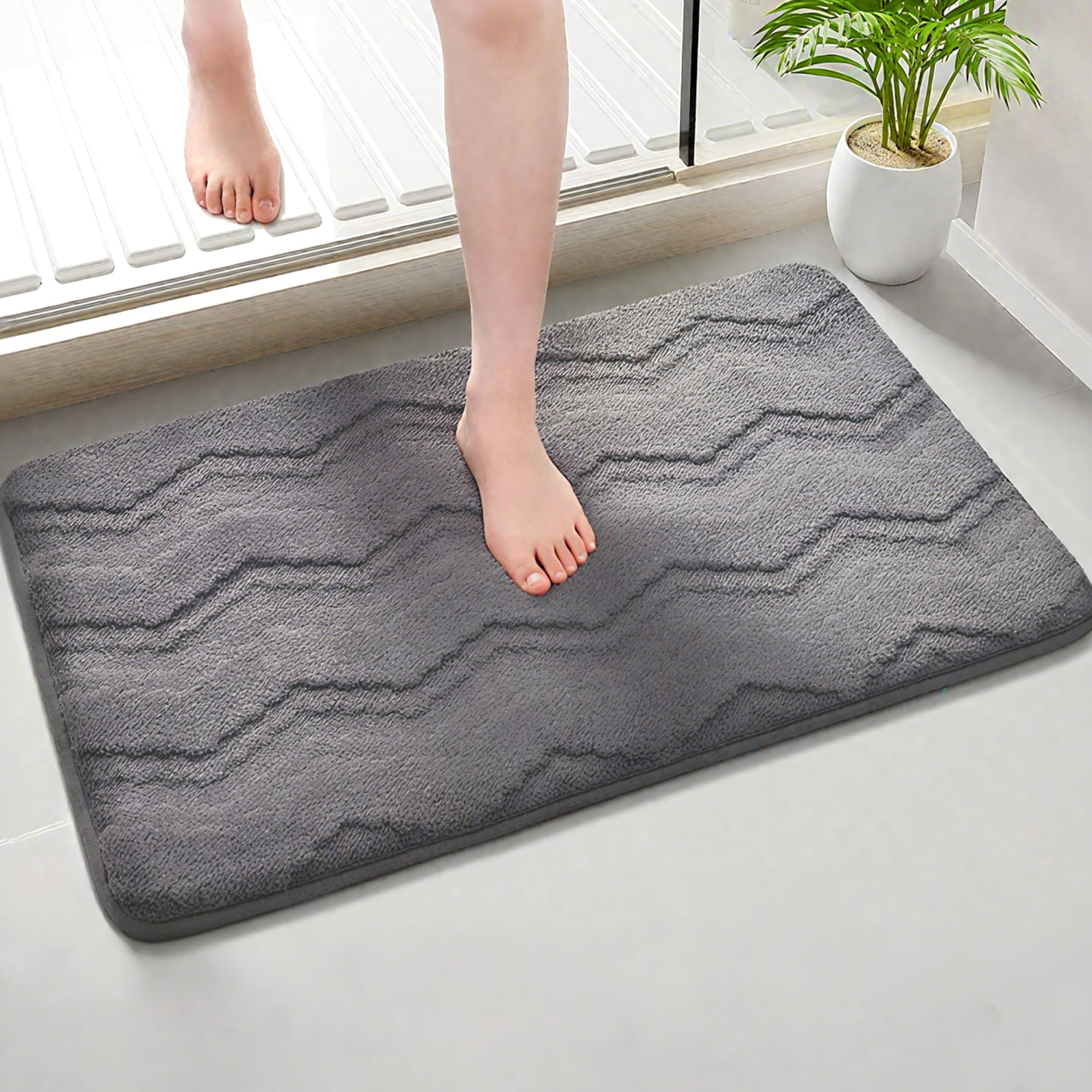 voofly Memory Foam Bathroom Rugs Wavy Stripes Soft Absorbent Bath Mat Cozy Microfiber Washable Bathroom Mat 32" x 20" Gray