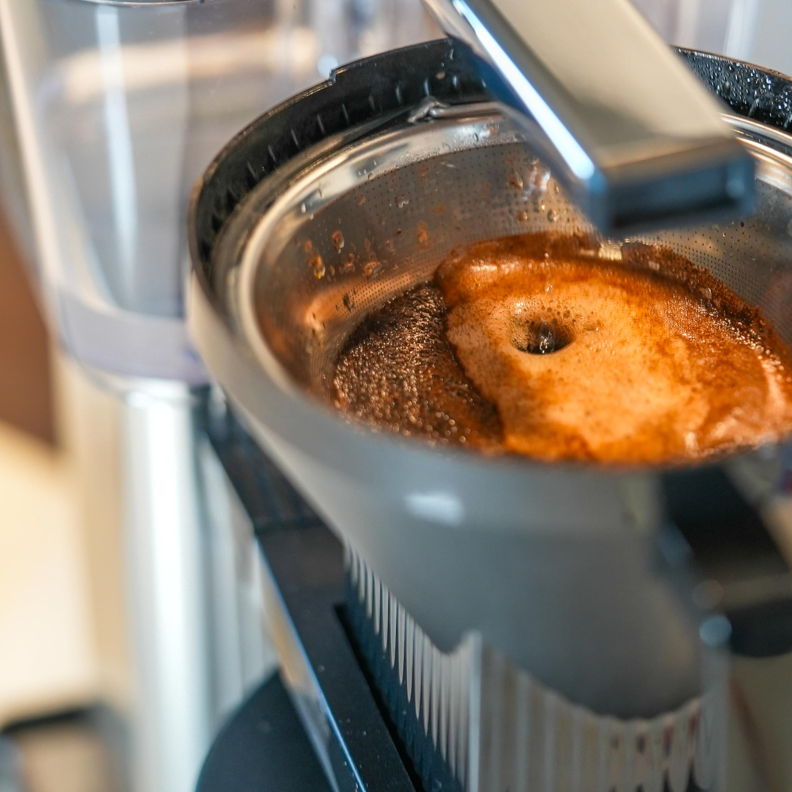Quell Wiederverwendbarer #4 Kaffeefilter für Technivorm Moccamaster KBGV, KBT Kaffeemaschinen – leicht zu reinigen, spülmaschinenfestes Design – Edelstahl-Alternative für nachhaltiges Brauen