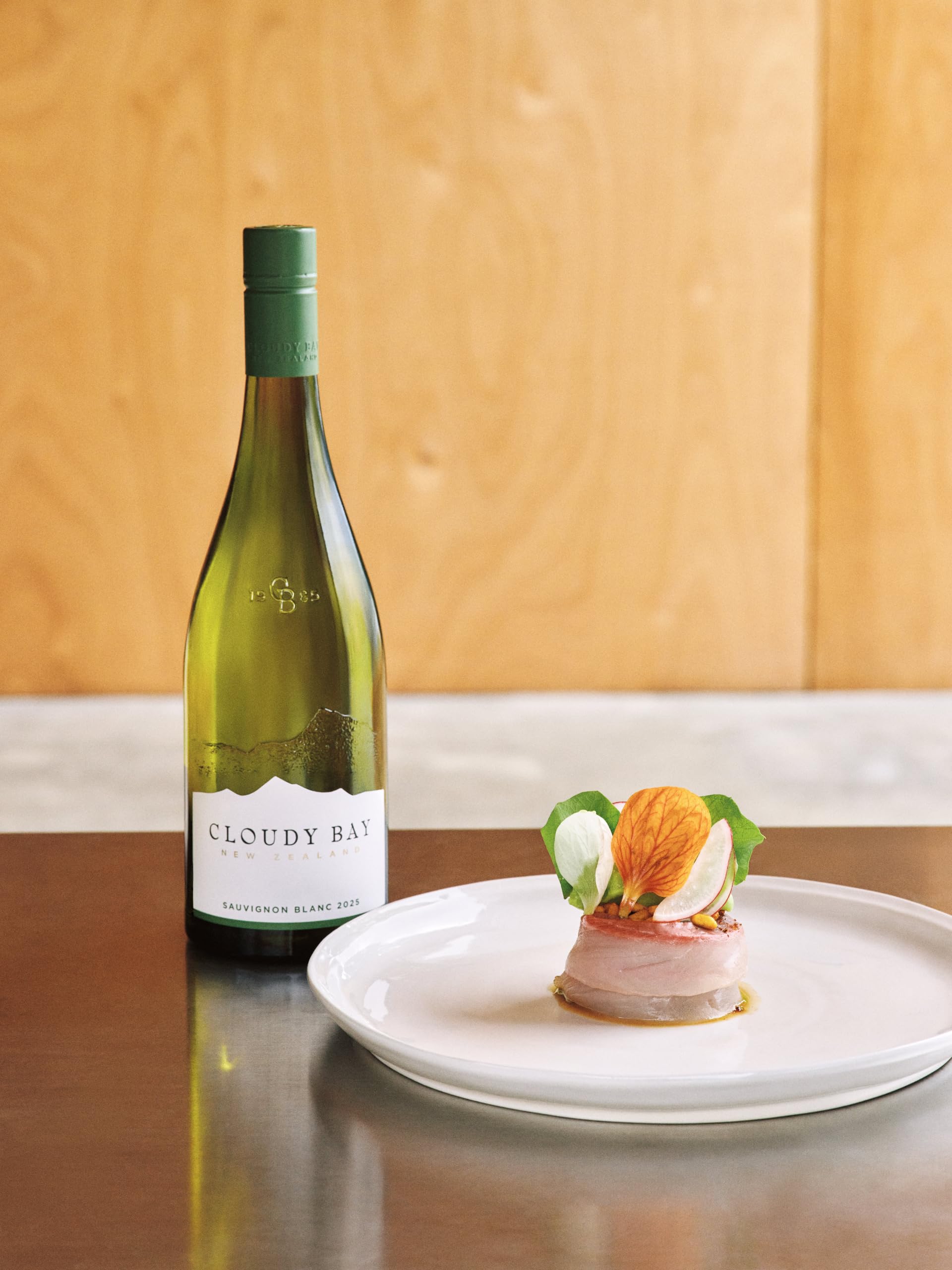 Amazon.co.jp: Cloudy Bay Sauvignon Blanc [Dry White Wine from New