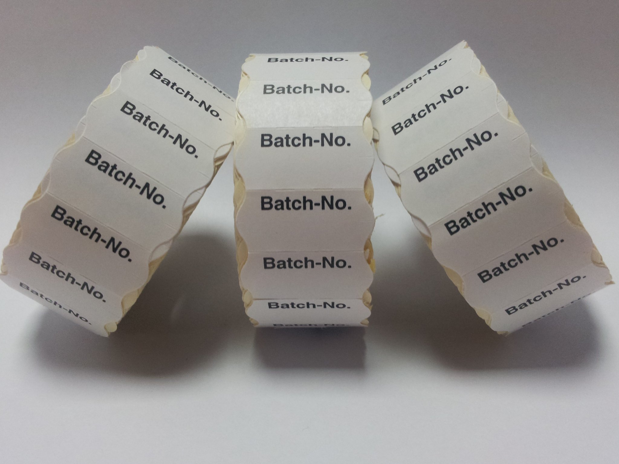 CT4 26mm x 12mm Price Gun Labels - Printed 'Batch NO.' - 10 Rolls / 15,000 Labels โ image 1